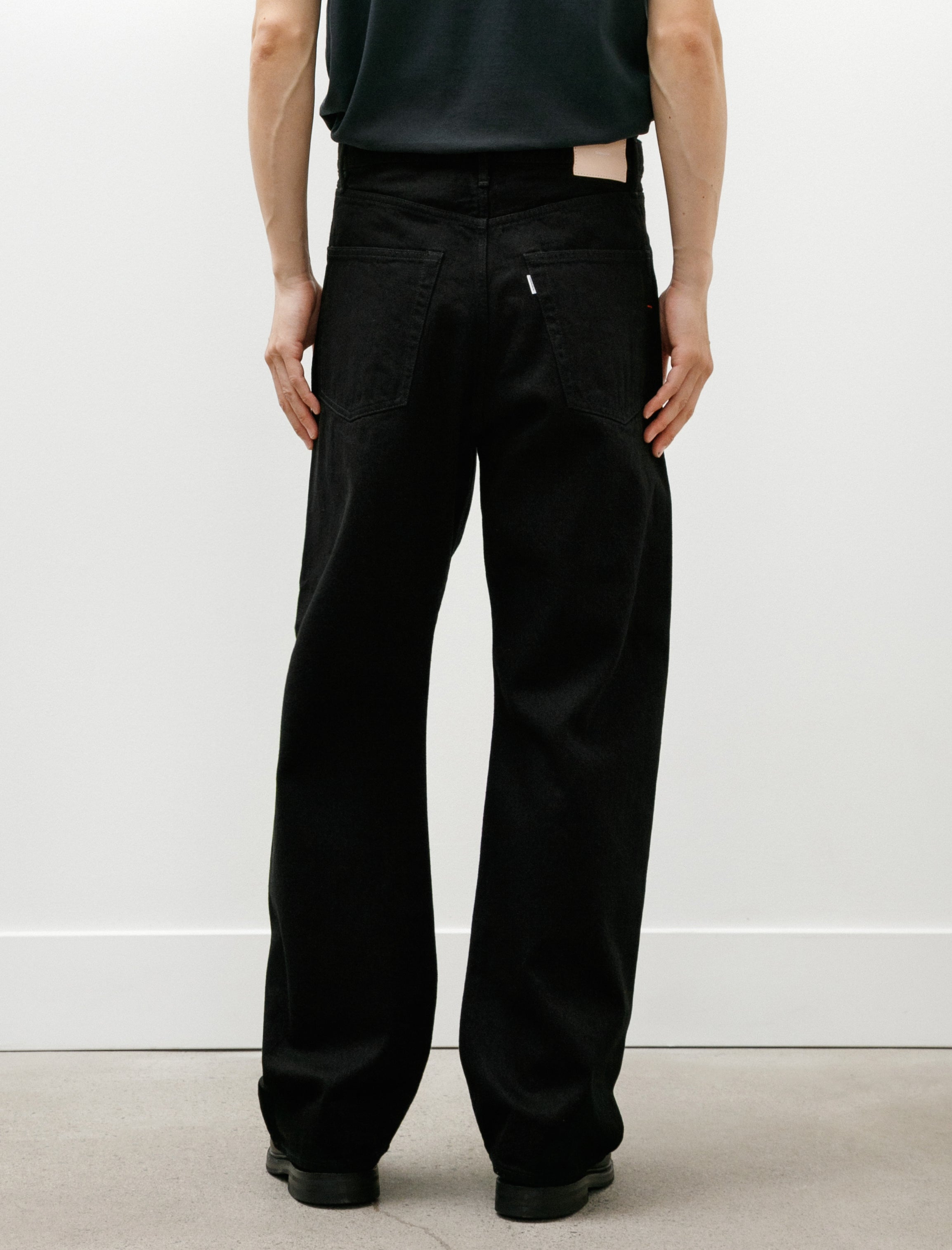 Graphpaper Selvage Denim Five Pocket Wide Straight Black Washed