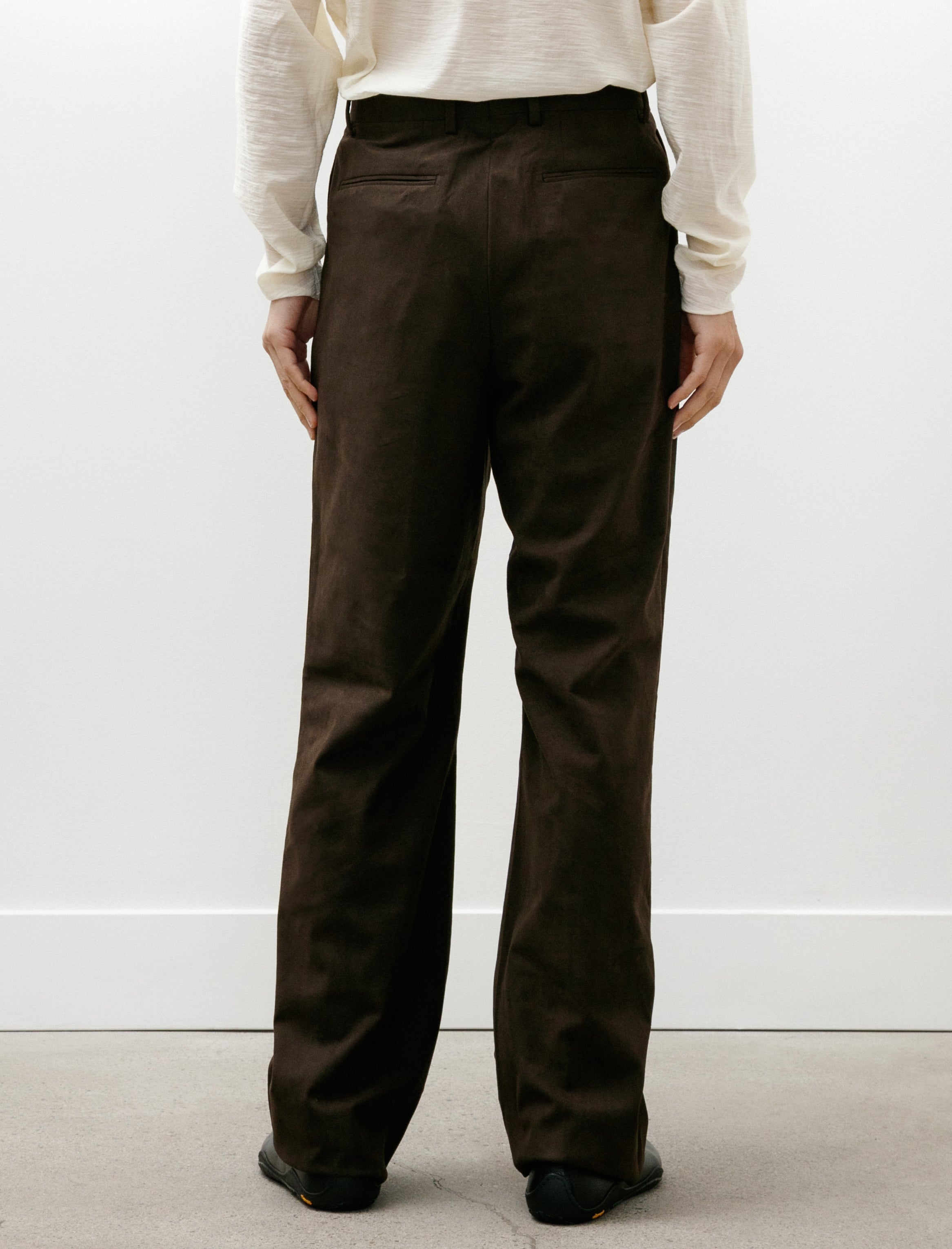 Neat Like a Suede Wide Dark Brown