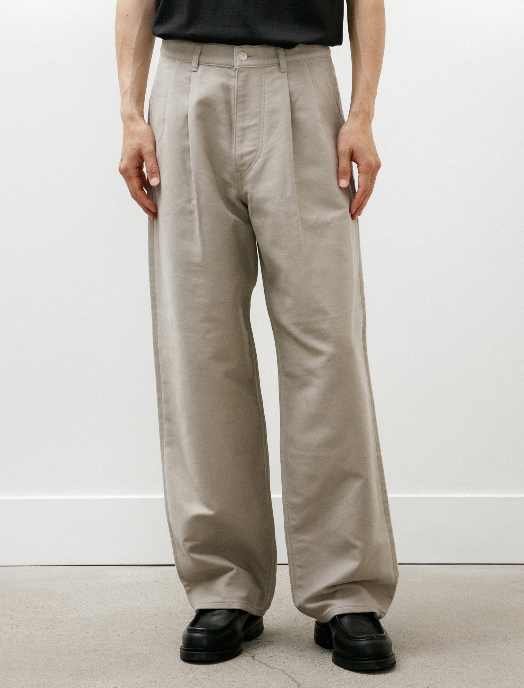 Graphpaper Cotton Double Serge Two Tuck Pants Ash