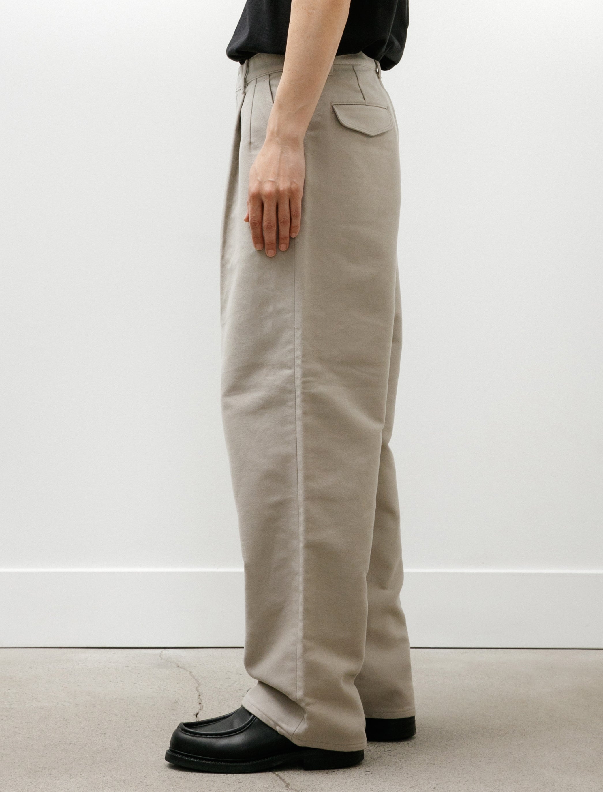 Graphpaper Cotton Double Serge Two Tuck Pants Ash