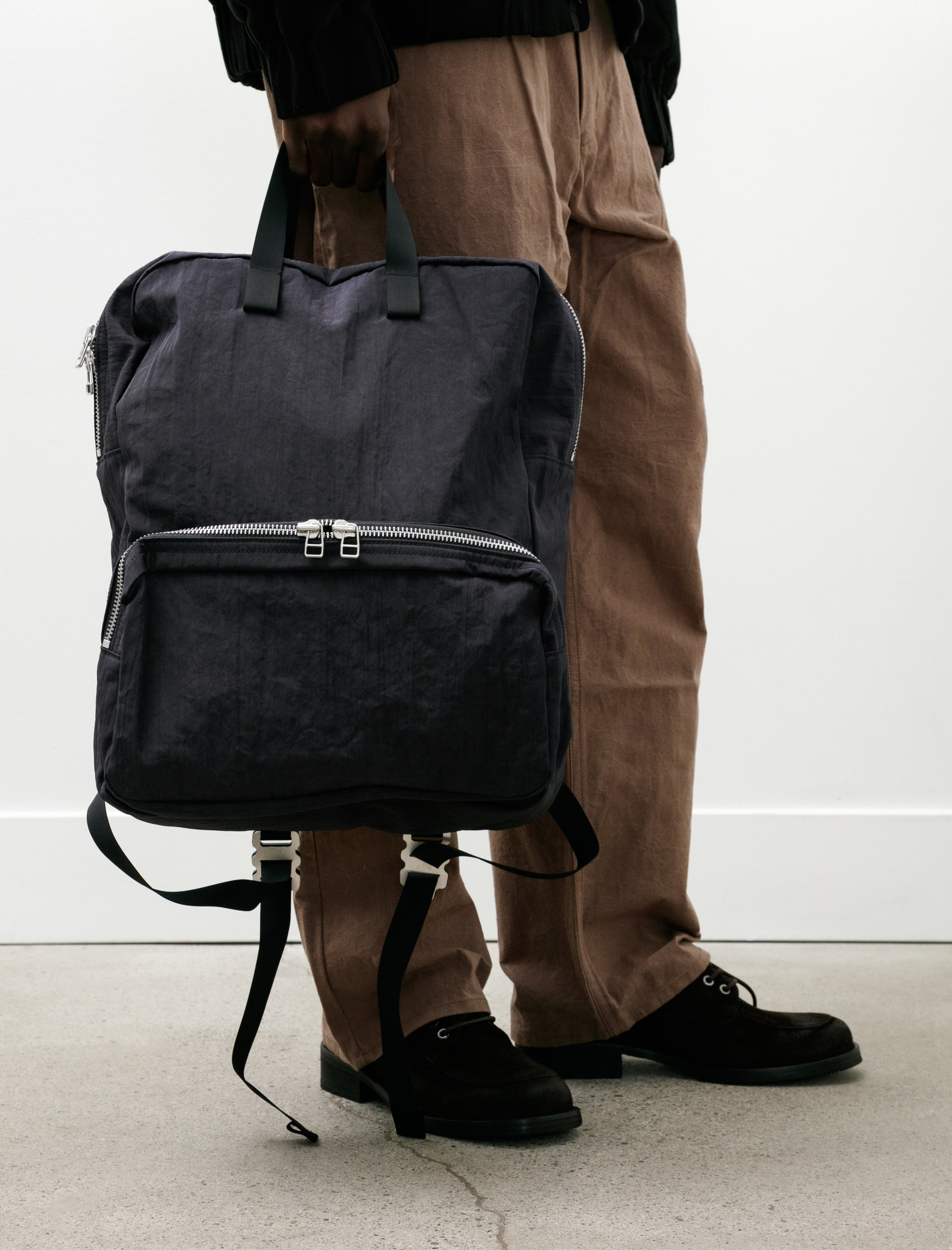 MAN-TLE R21 Gear-0 Pack Monitor Nylon