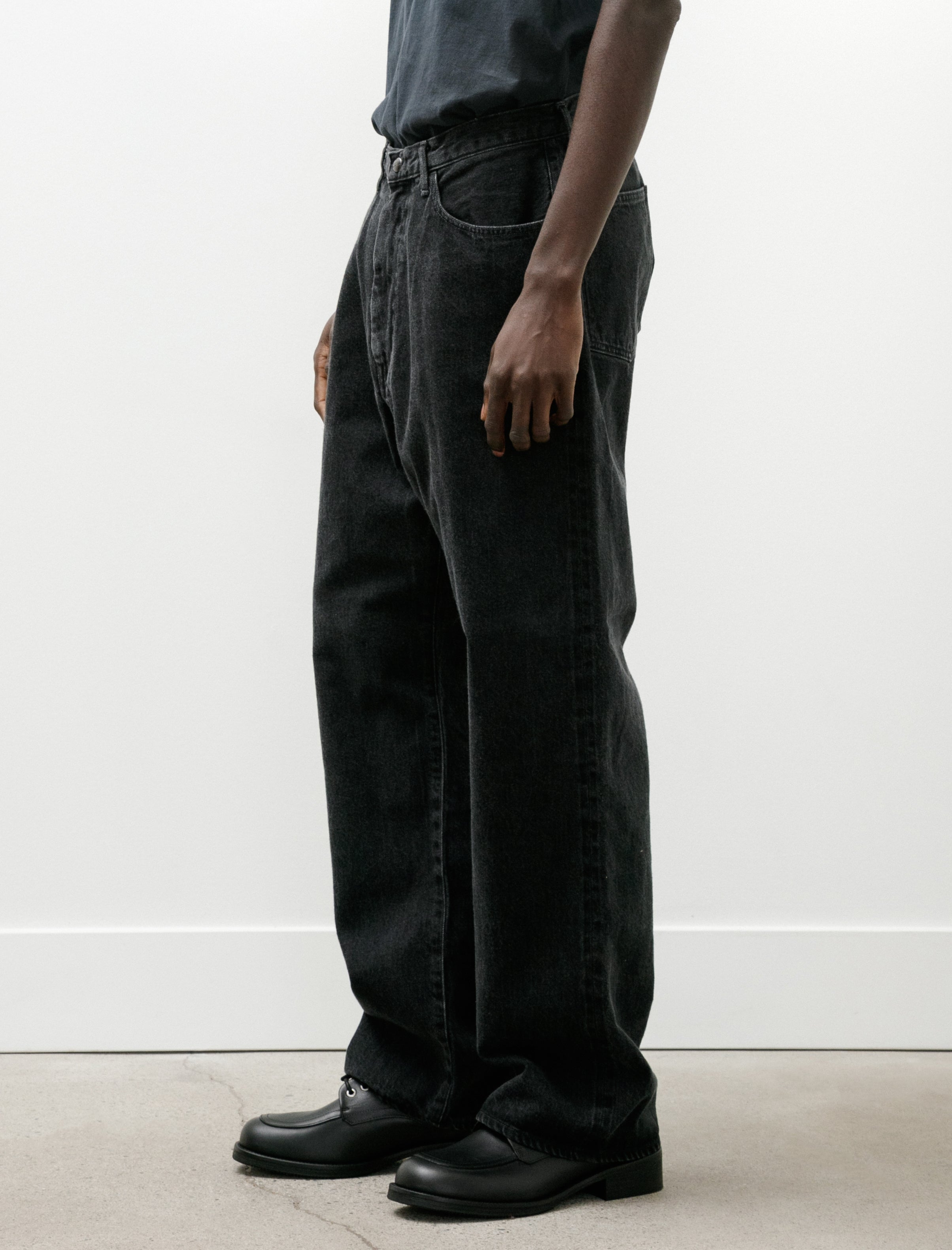 Lady White Co. x Phigvel Classic Jeans Wide Hand Faded Black