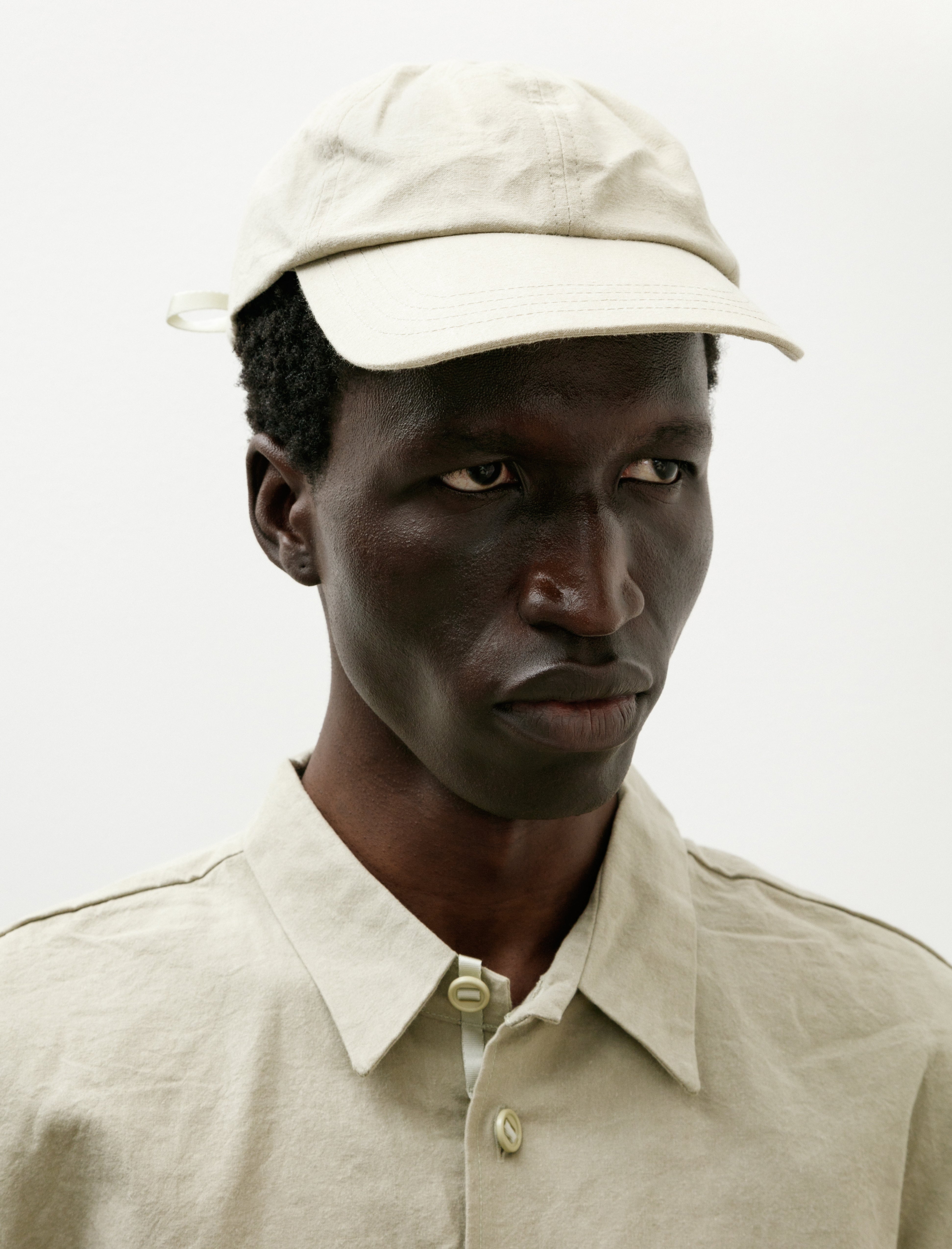 MAN-TLE R19 Cap-1 Shallow Cap Poa Wax