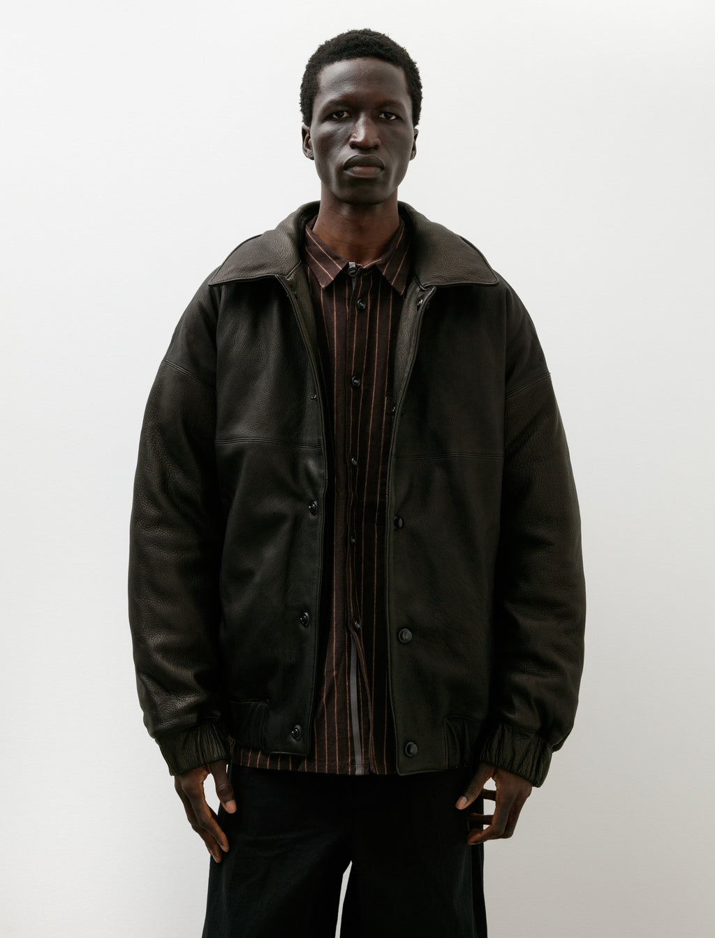 MAN-TLE R19 Down-3 Down Blouson Black Eco Deerskin – Neighbour