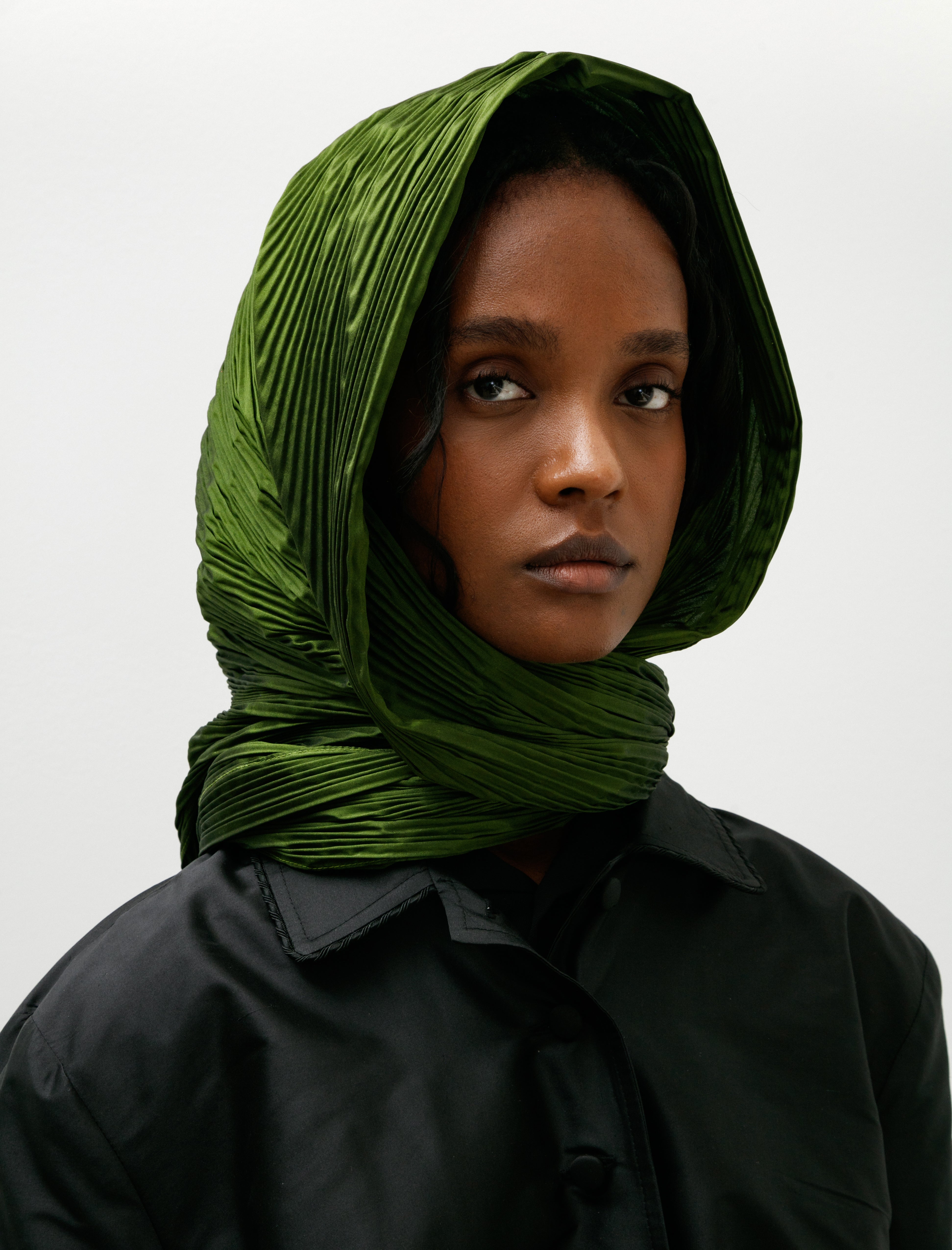 Cawley Silk Dupion Pleated Scarf Bottle Green
