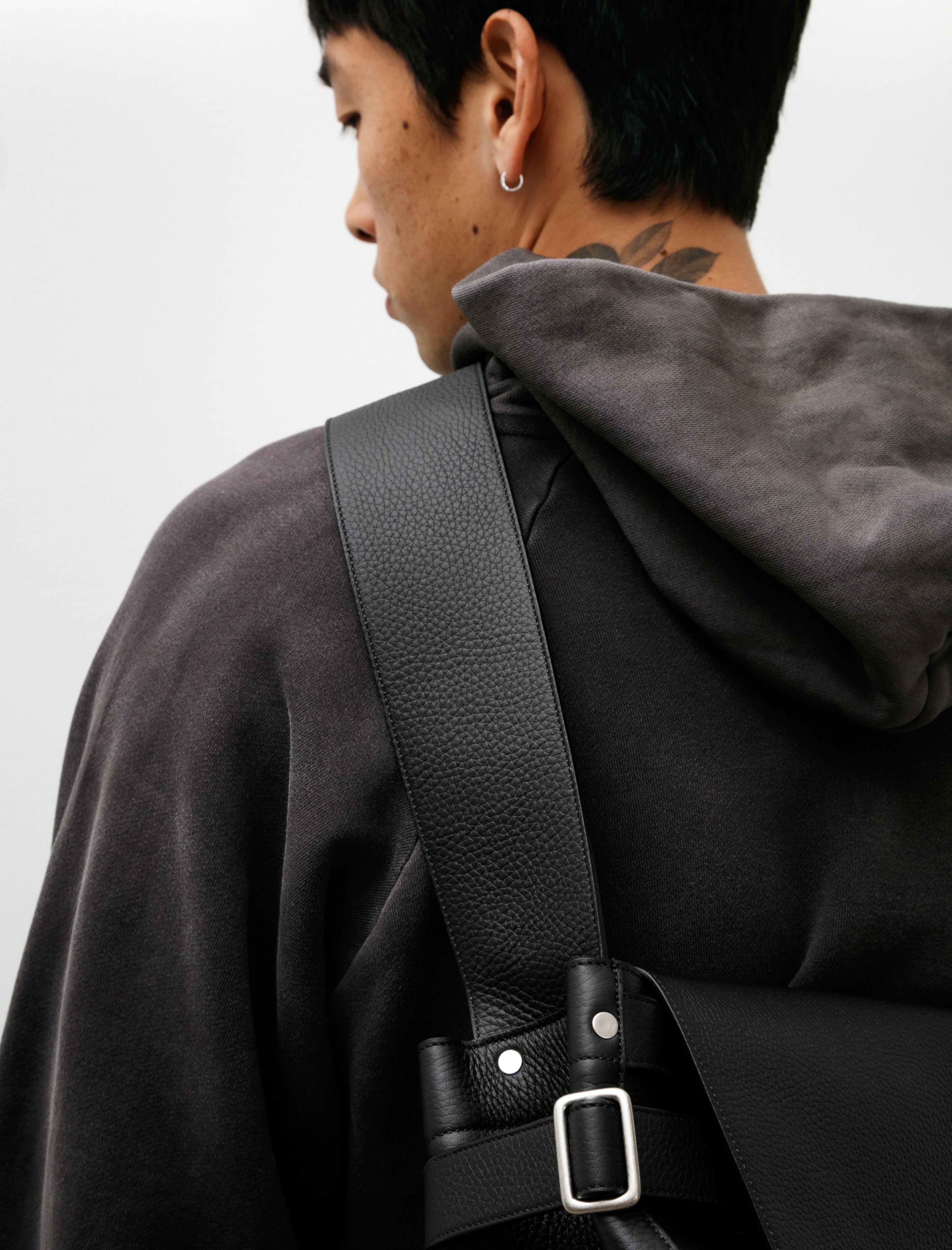 Niceness L.Hefner Black