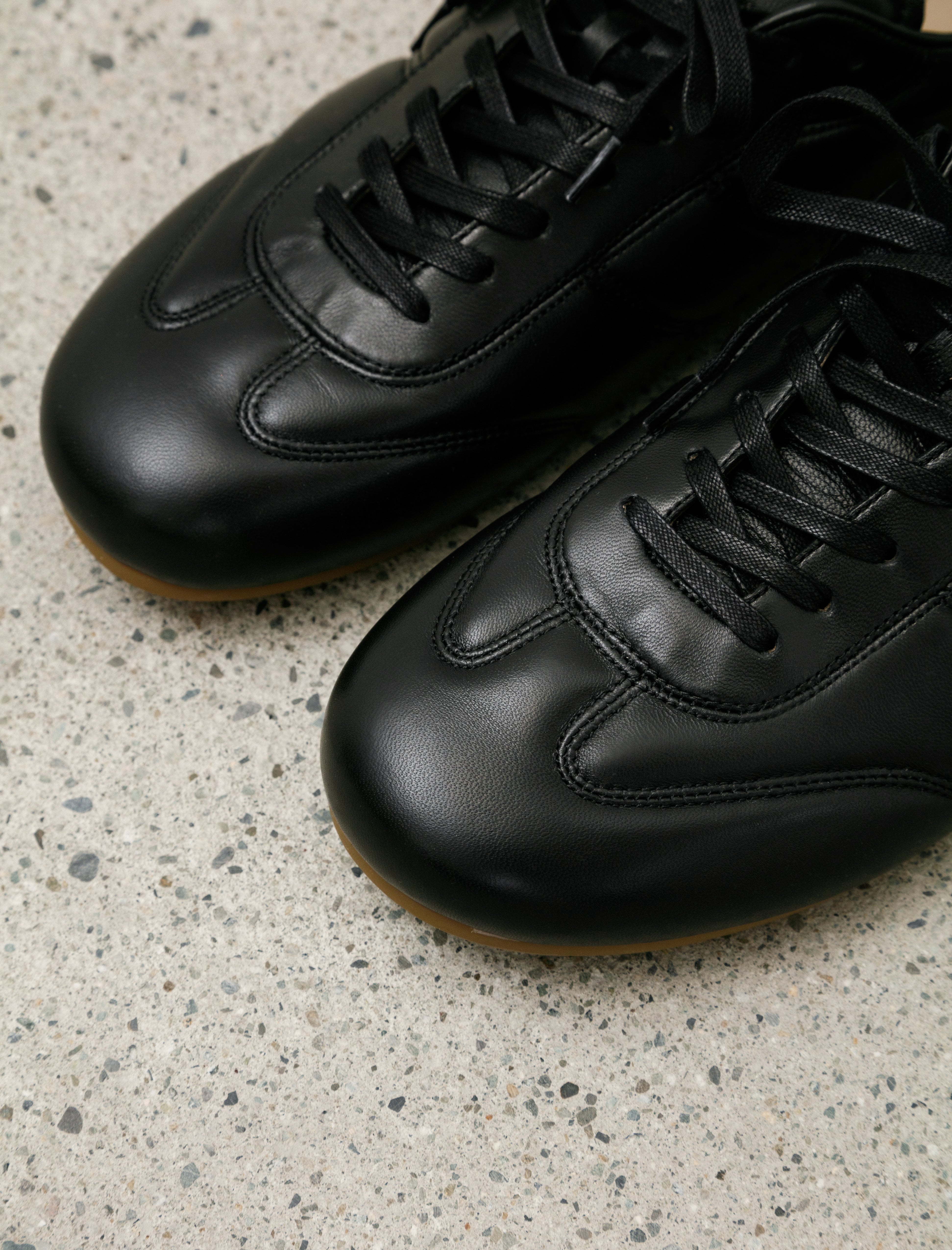 Lemaire Soft Runner Black