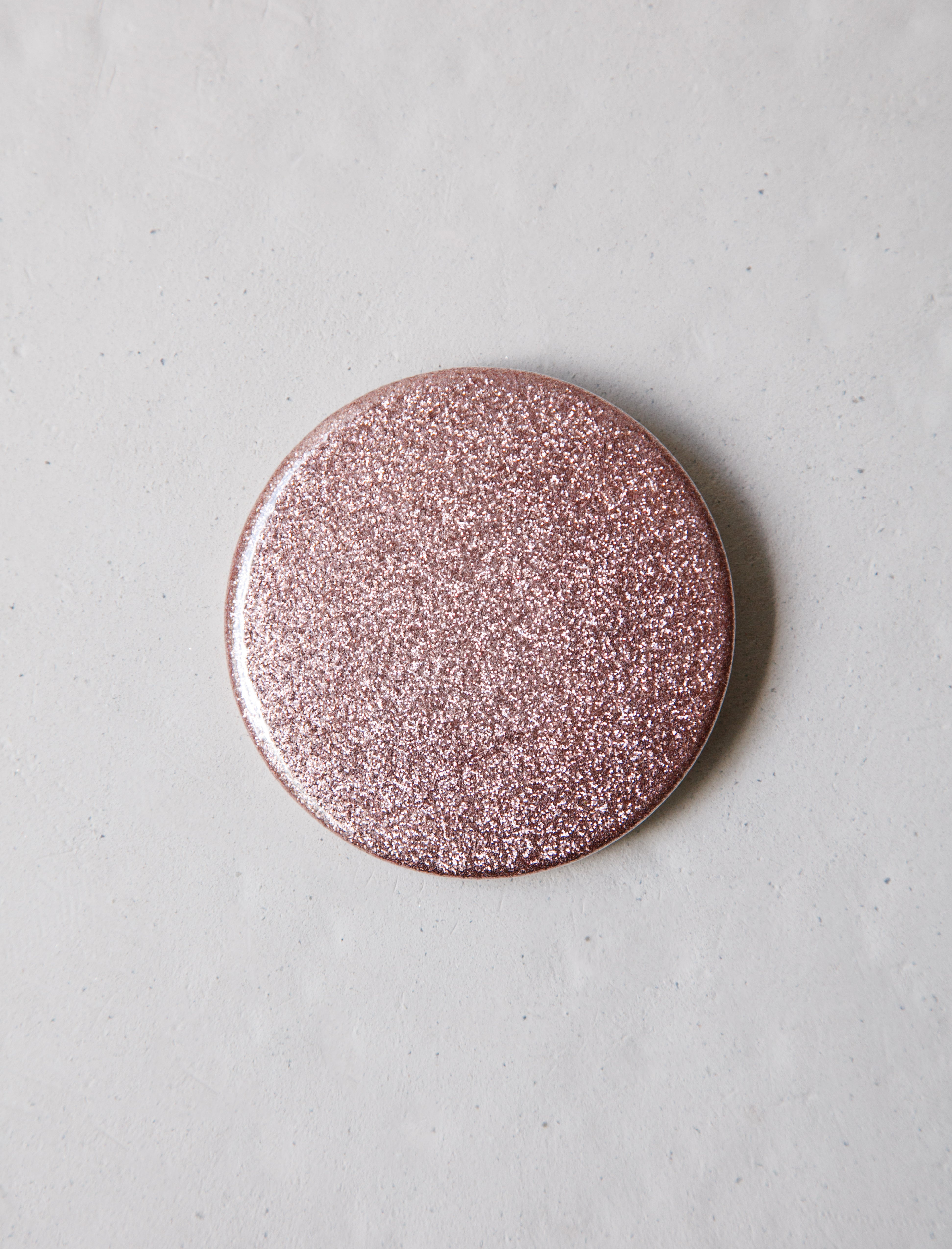 Shiloh Sukkau Party Party Pin