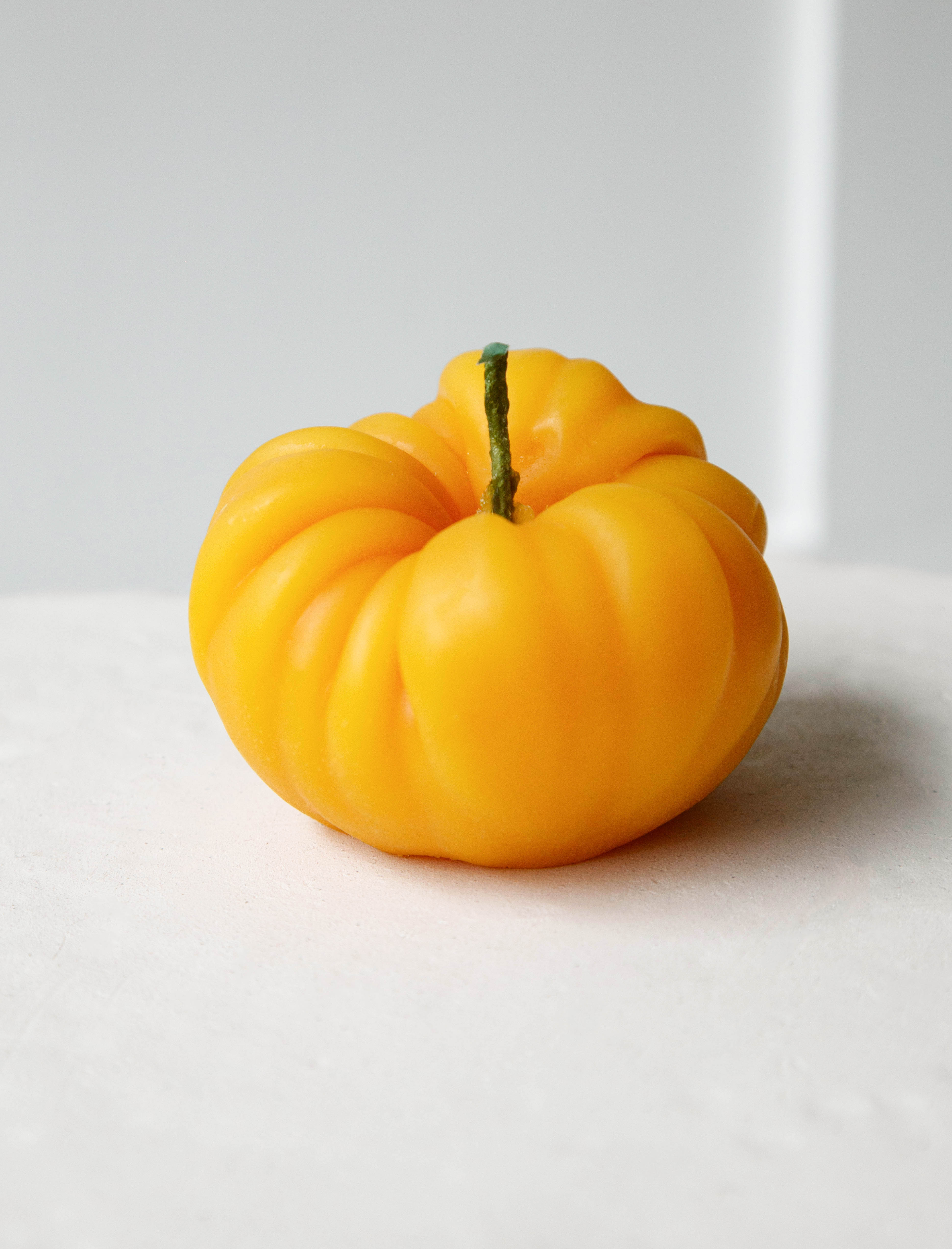 Happy Organics Yellow Heirloom Tomato Candle