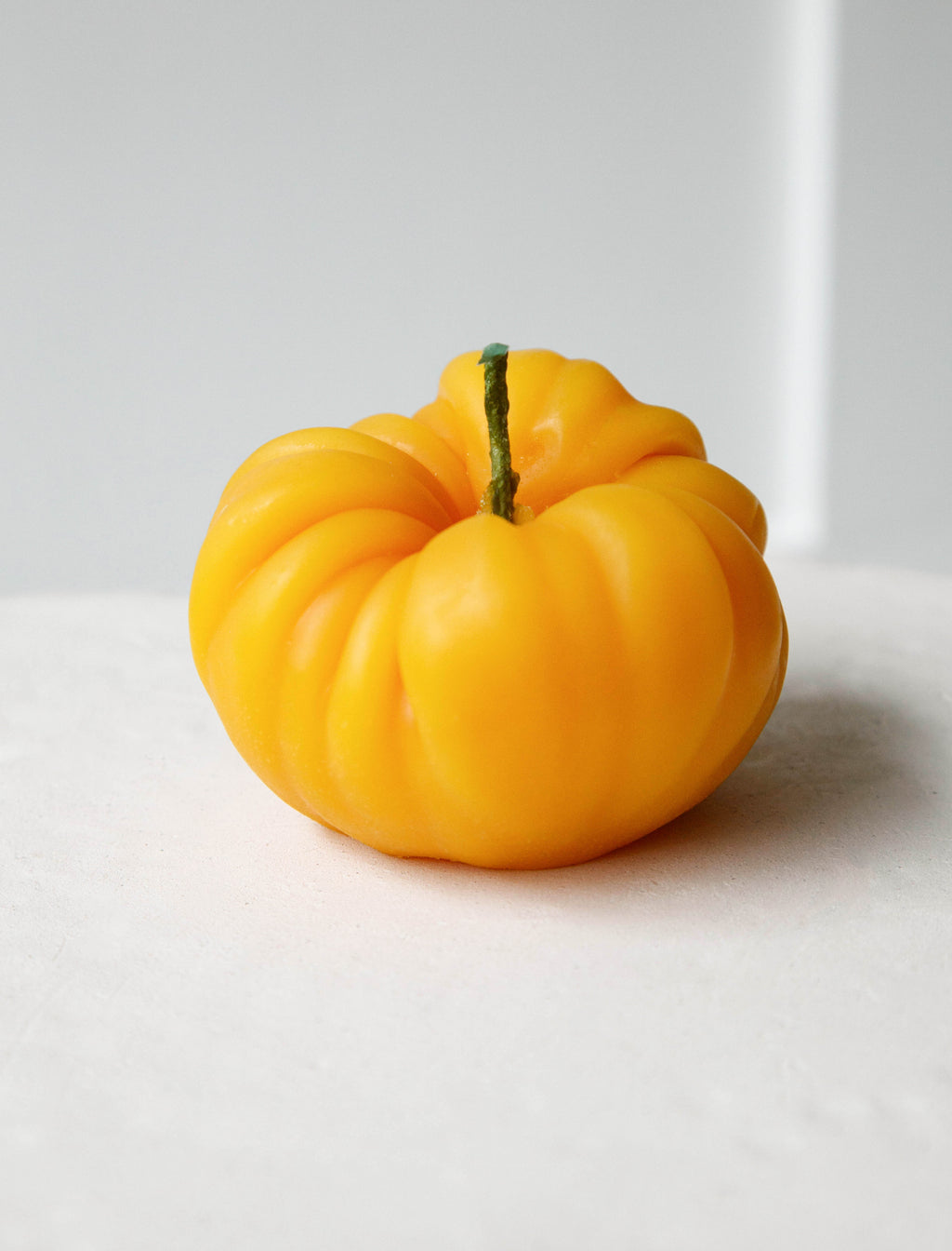 Happy Organics Yellow Heirloom Tomato Candle – Neighbour