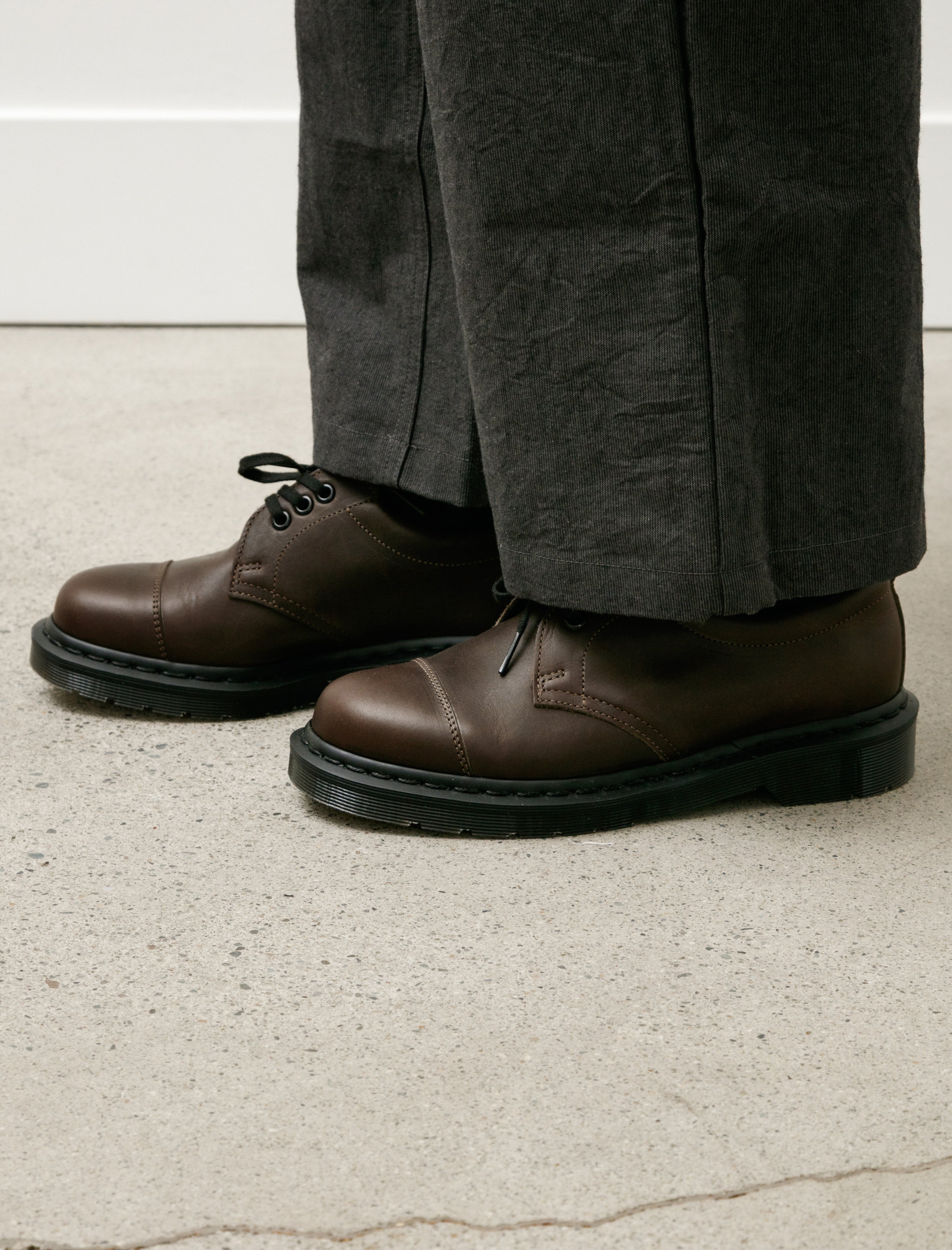 Dr. Martens 1461 Shoe Dark Brown Grained Oiled