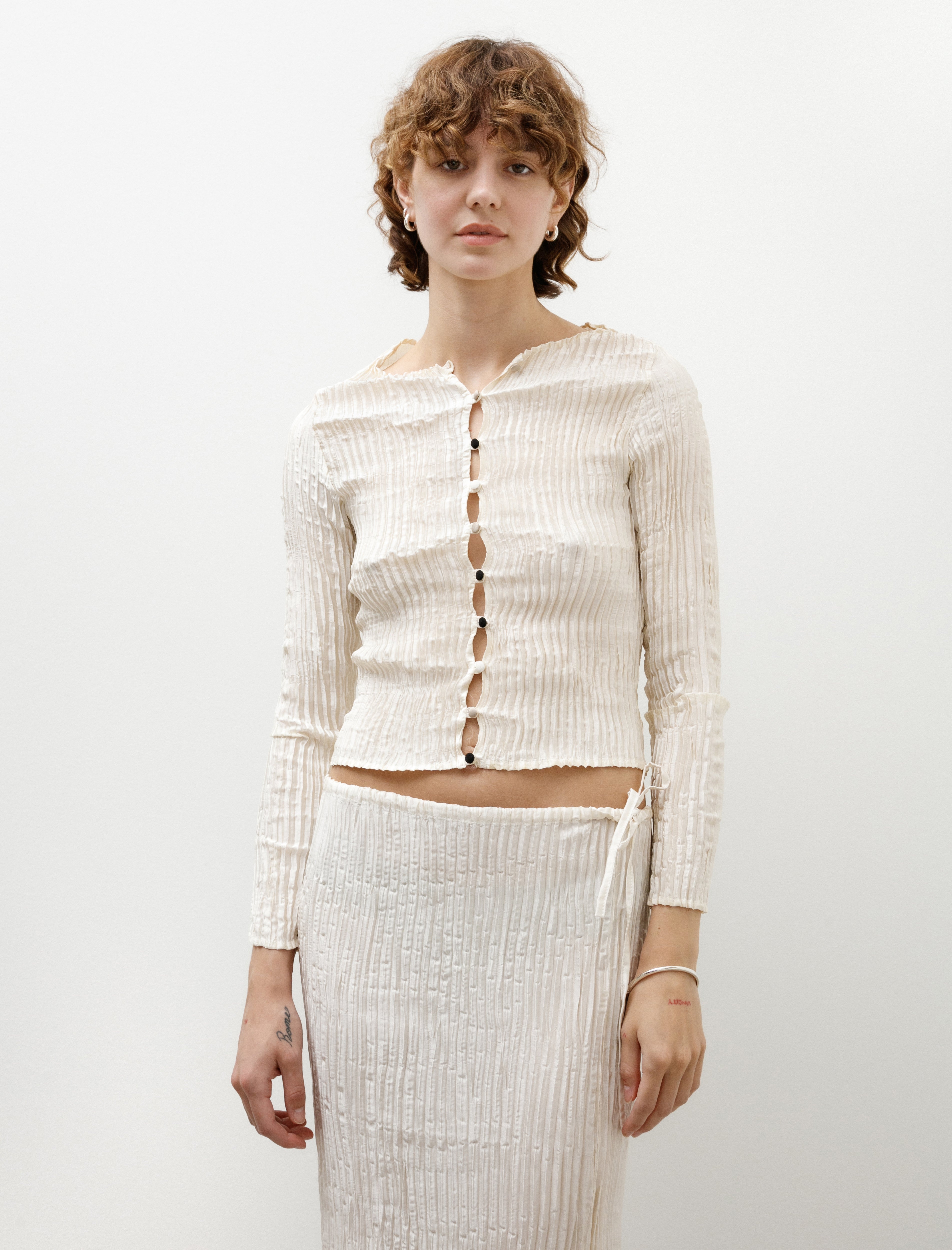 Azur Plissé Satin Silk Cardigan Off White