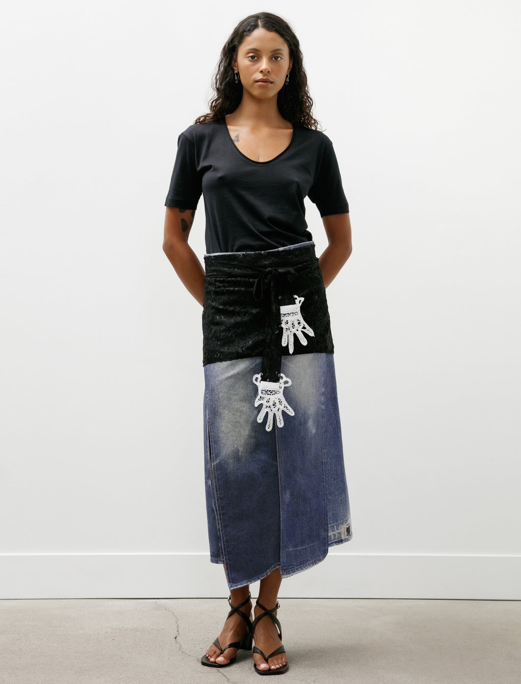 Gohar World Mini Lace Hands Apron Black – Neighbour