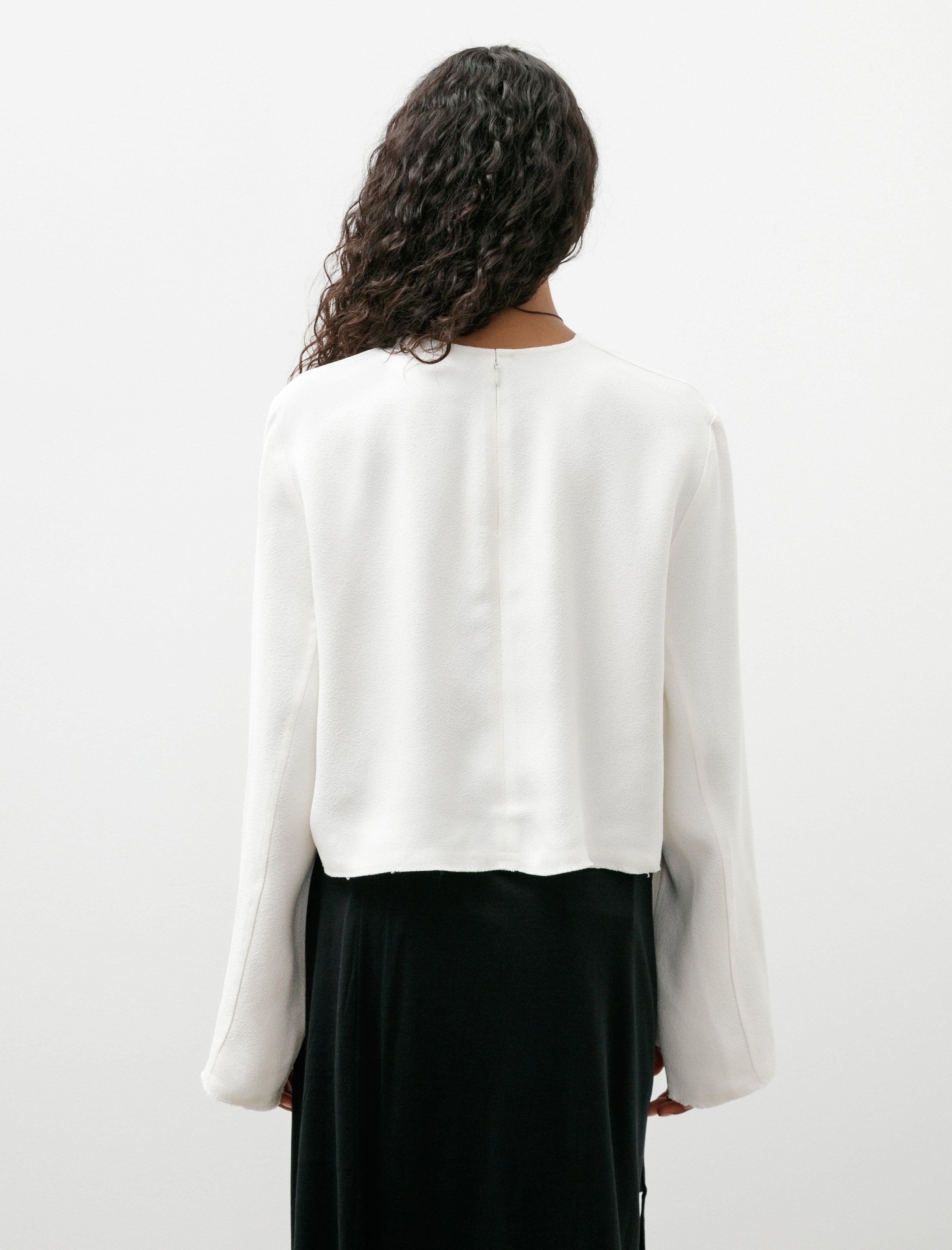 Totême Cropped Sablé Blouse Macadamia