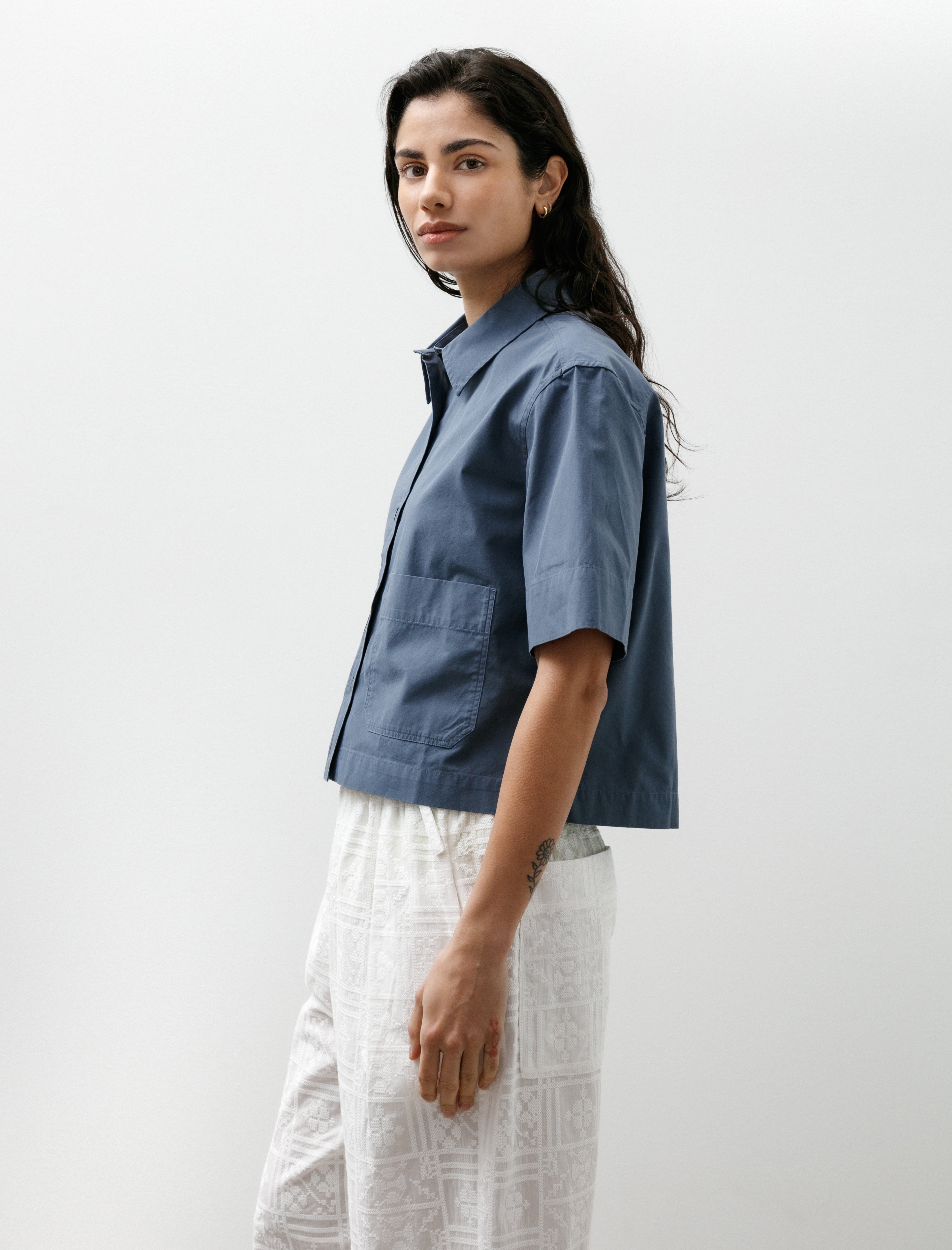 Margaret Howell MHL Cropped Uniform Shirt Sanded Cotton Poplin Uniform Blue