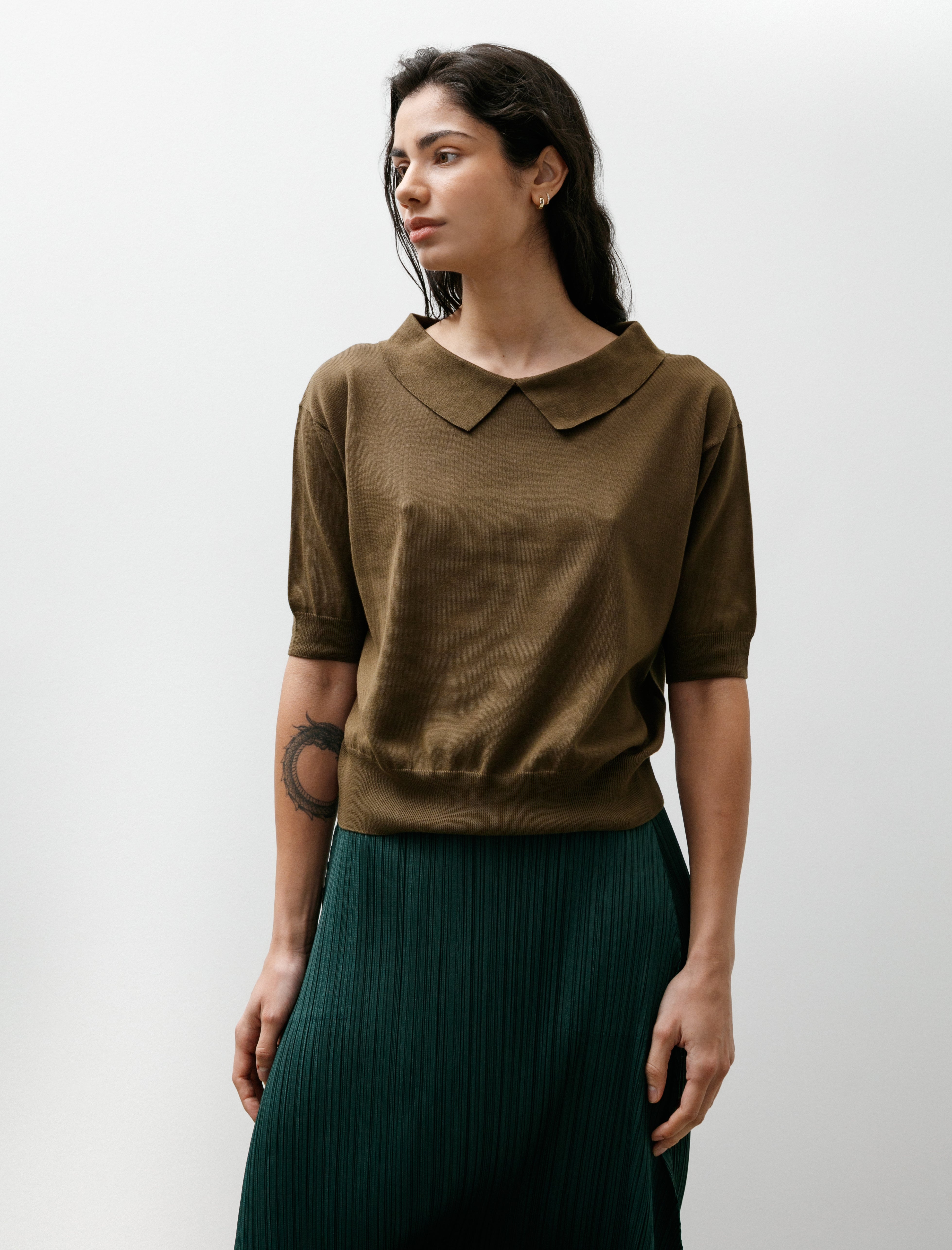 Margaret Howell Collared T-Shirt Fine Cotton Linen Olive