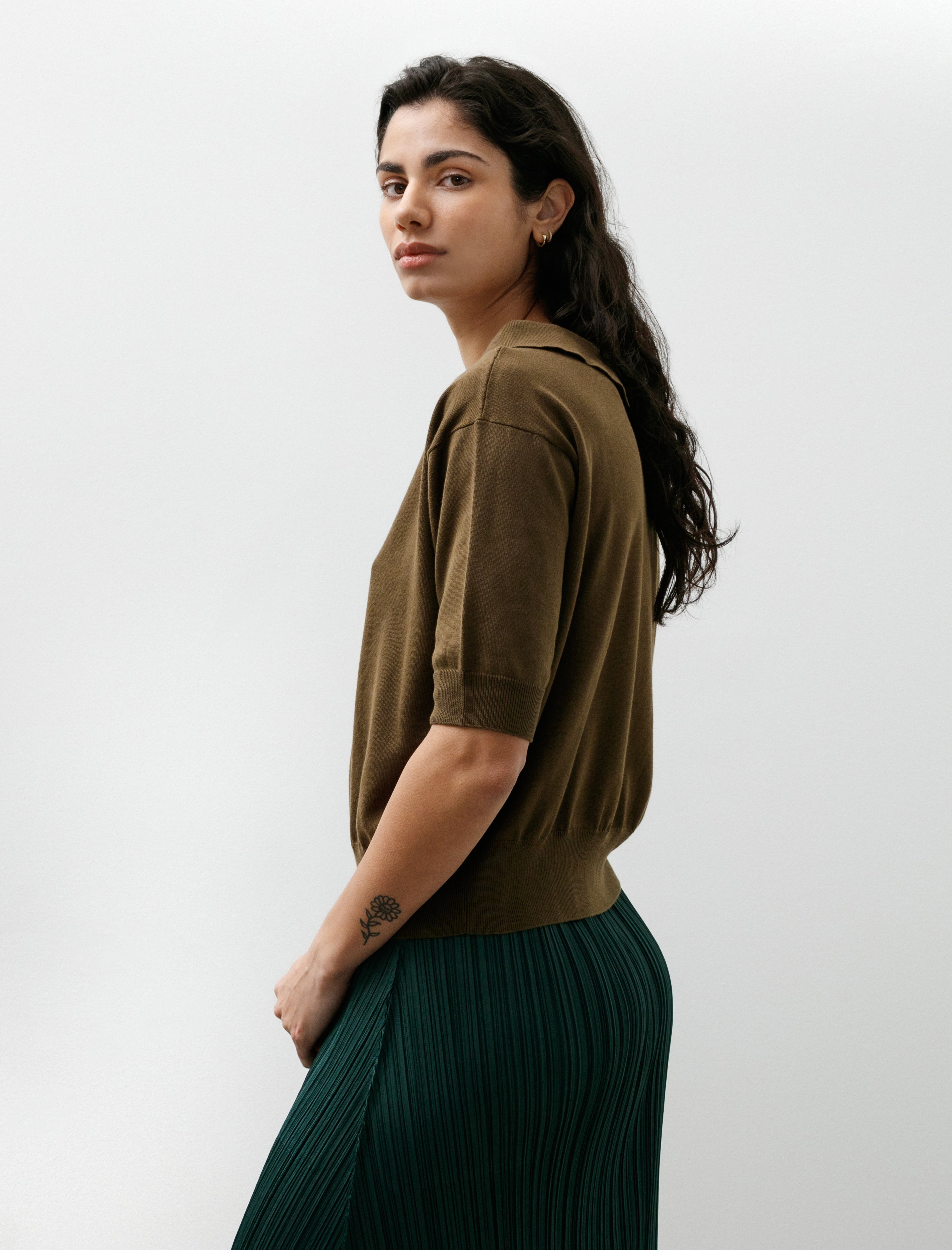 Margaret Howell Collared T-Shirt Fine Cotton Linen Olive