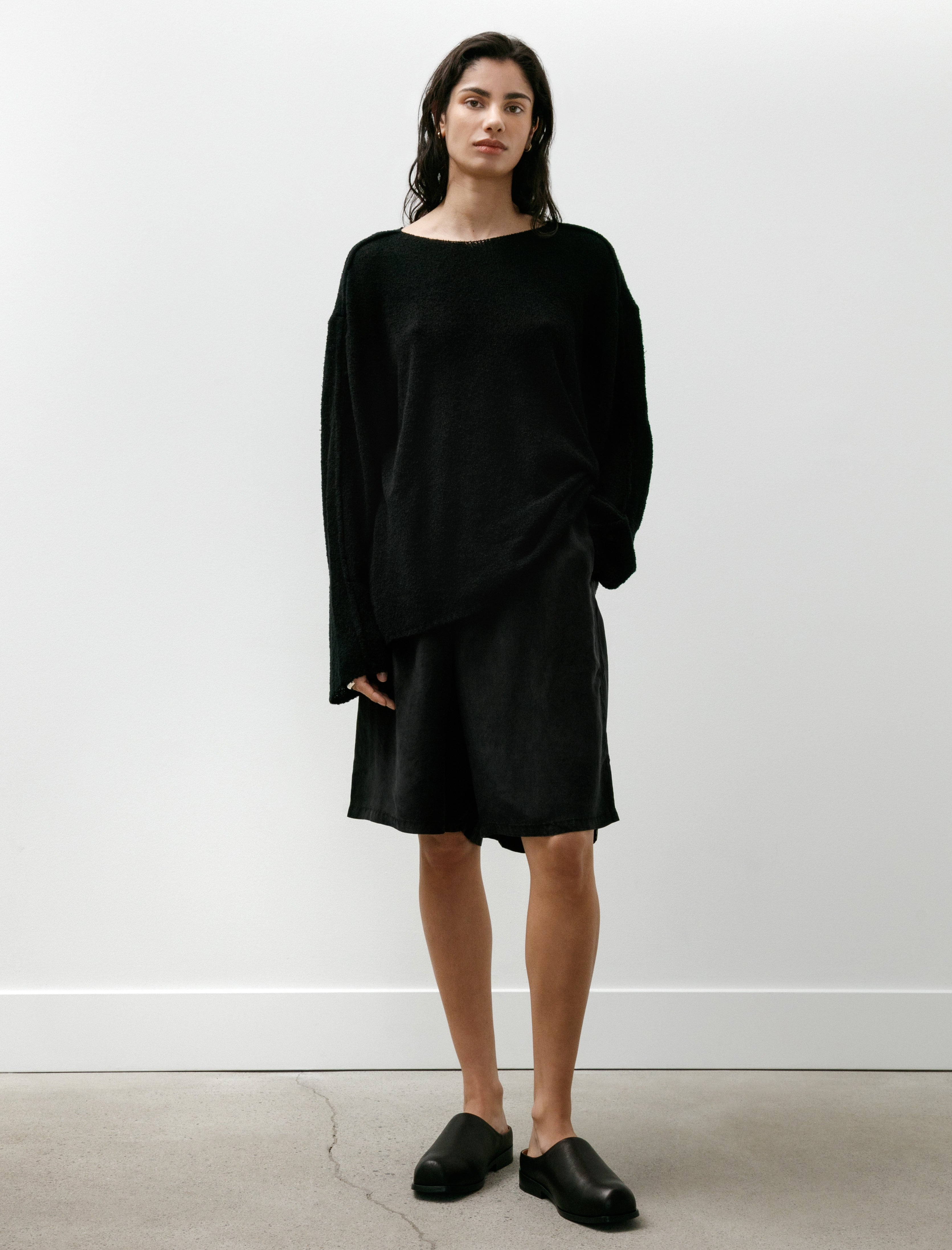 Gabriela Coll No.259 Cupro Short Trousers Black