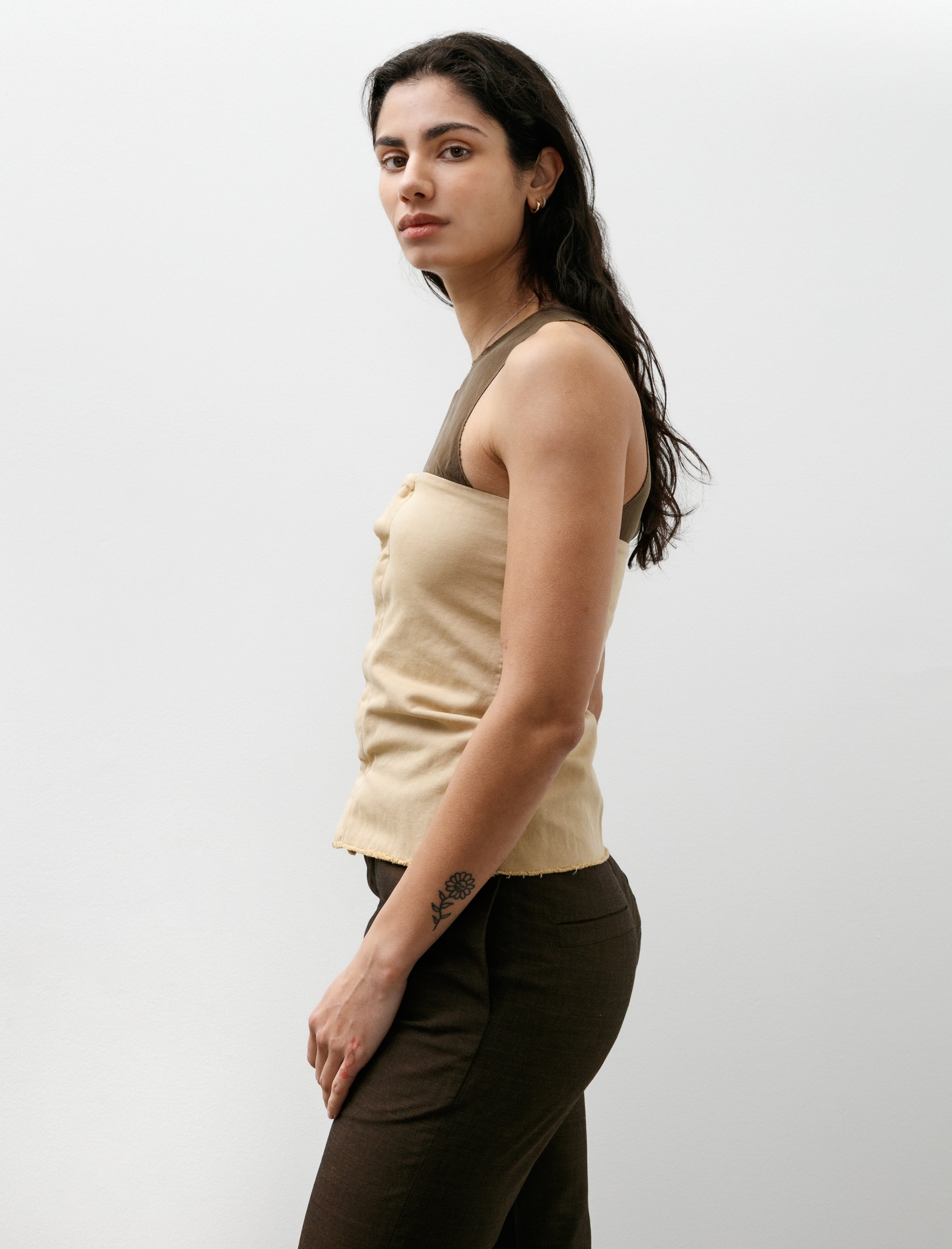 Gabriela Coll No.225 Thin Canvas Snap Top Sand