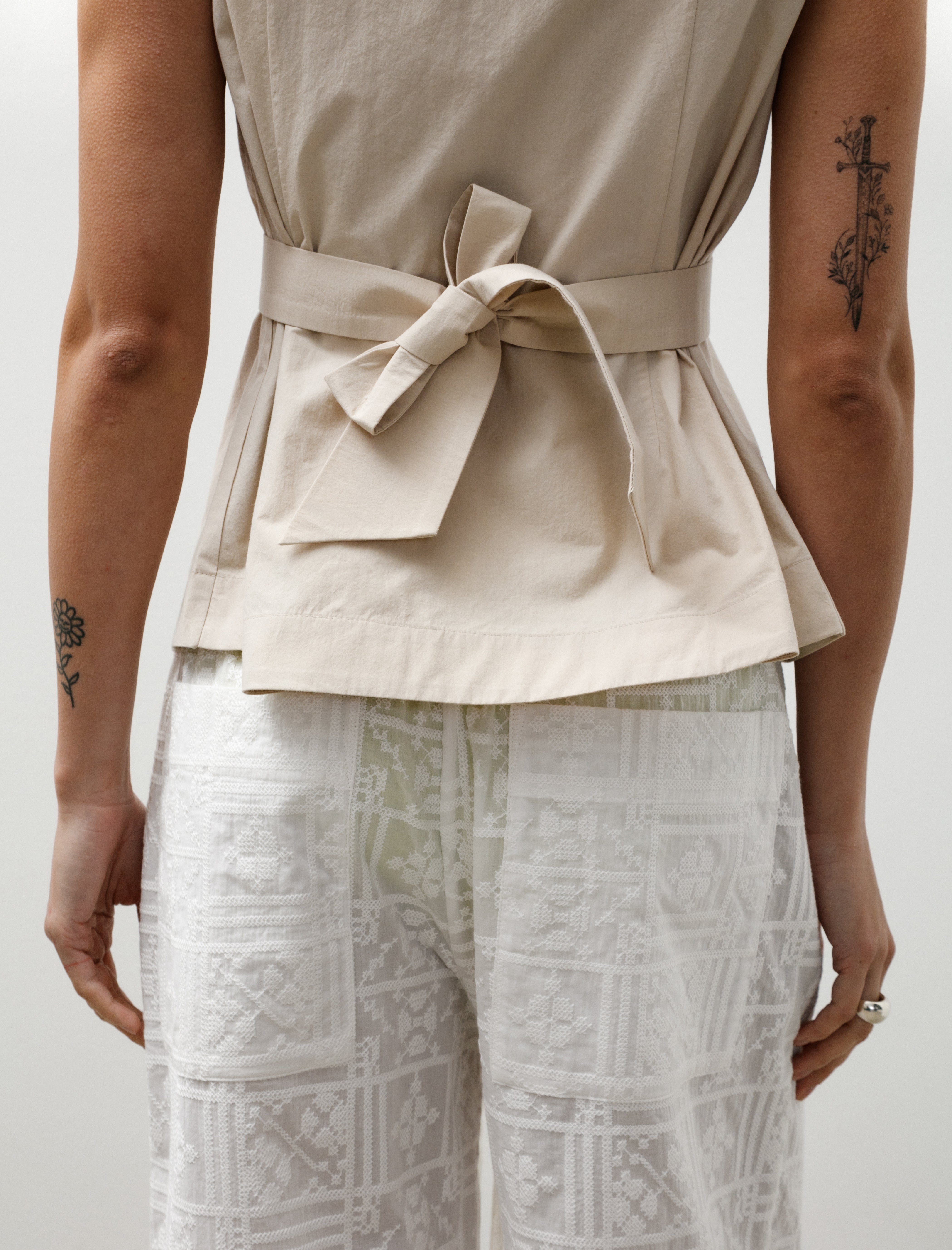 Cawley Typewriter Cotton Flo Waistcoat Oat