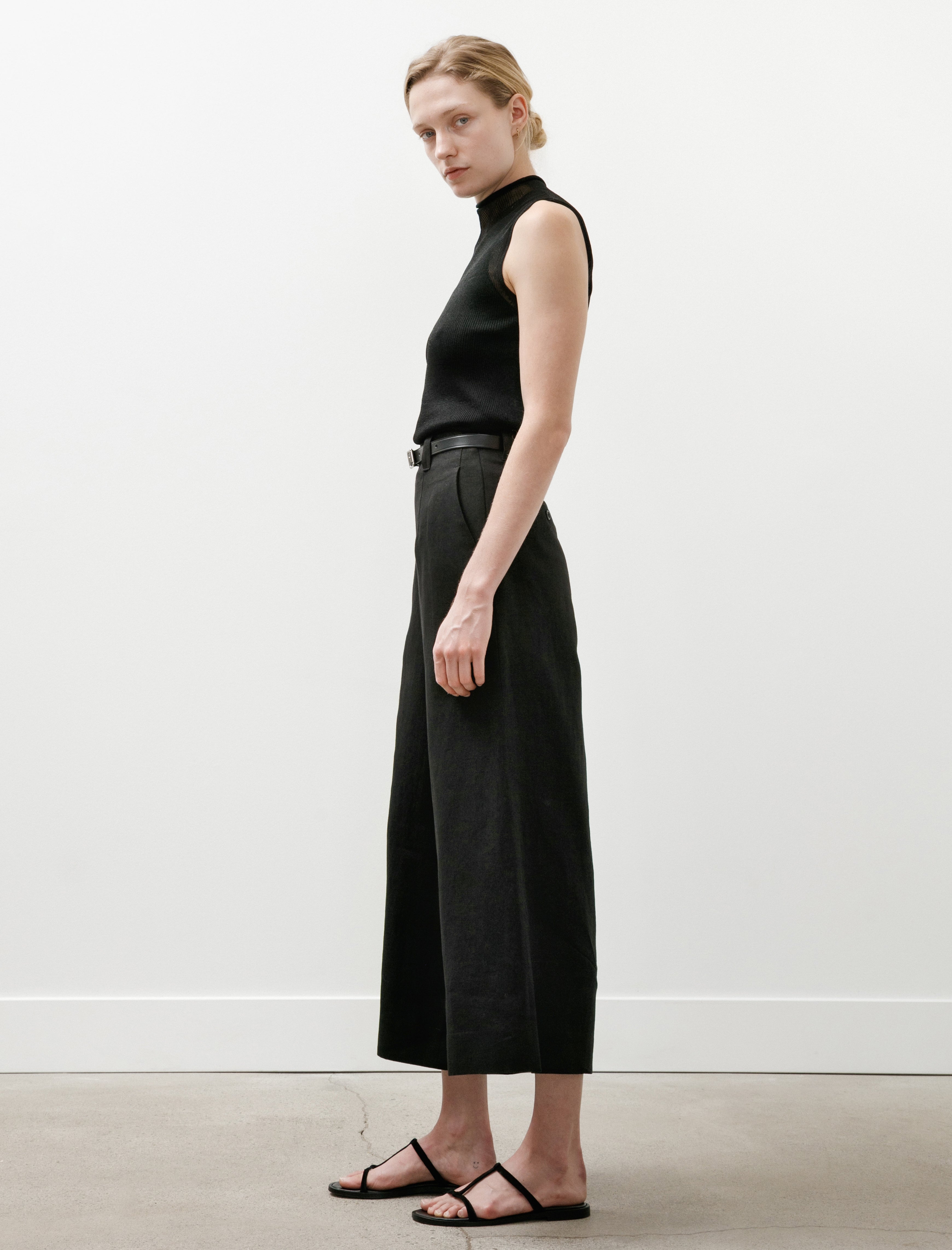 Margaret Howell Flat Front Culottes Compact Linen Black