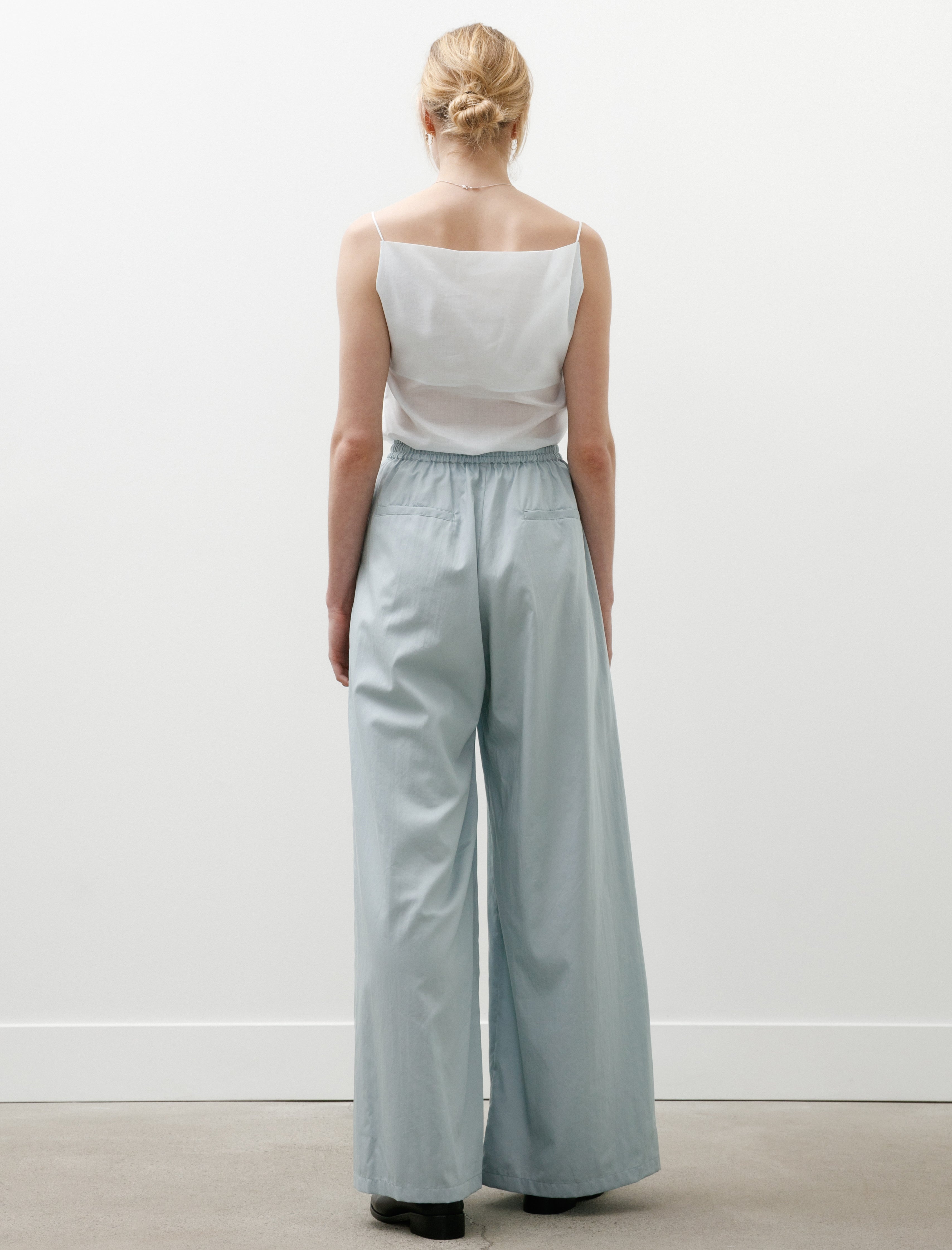 Graphpaper Silicon Poplin Two Tuck Easy Wide Pants Smoke Blue