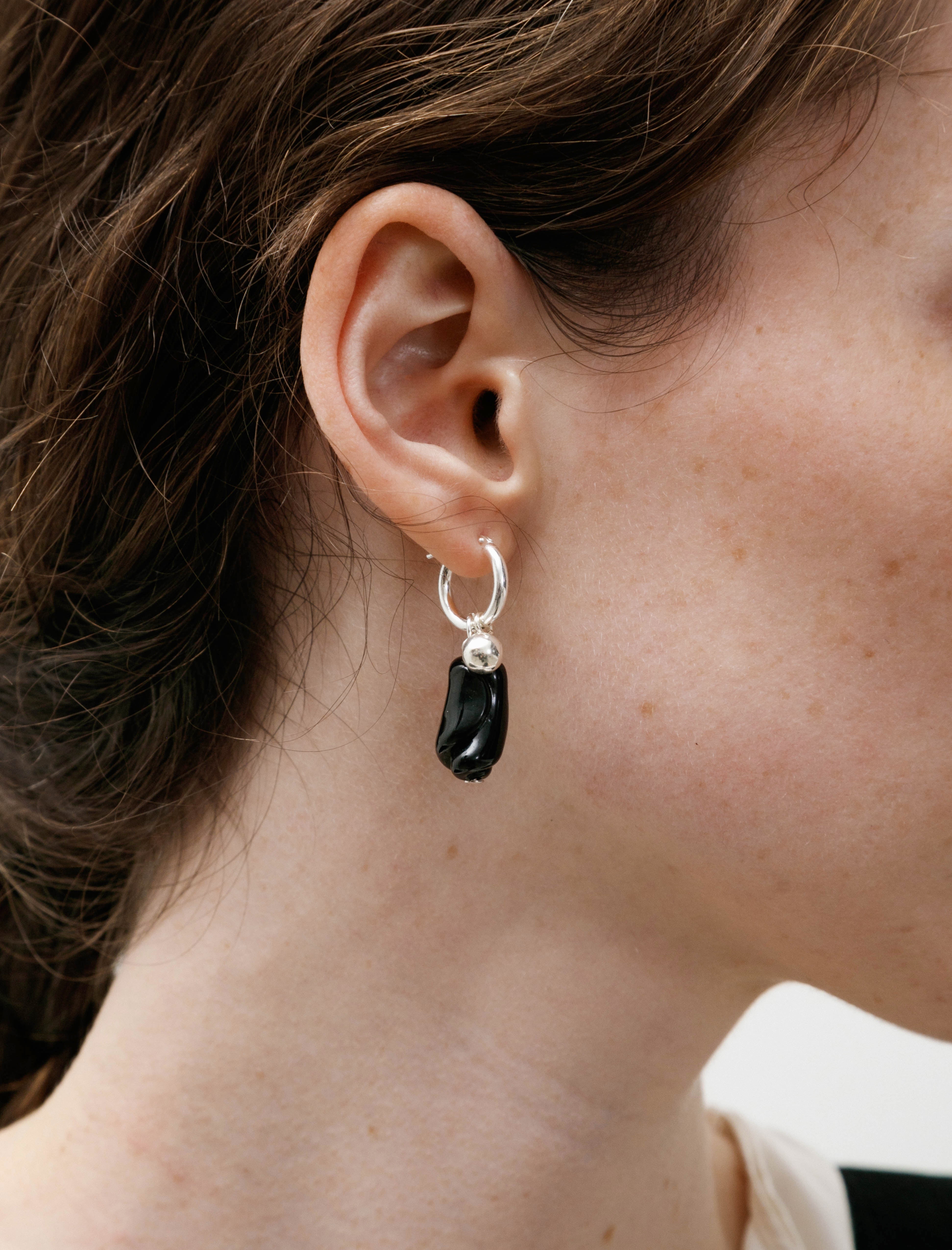 Sisi Joia Andre Earrings Black