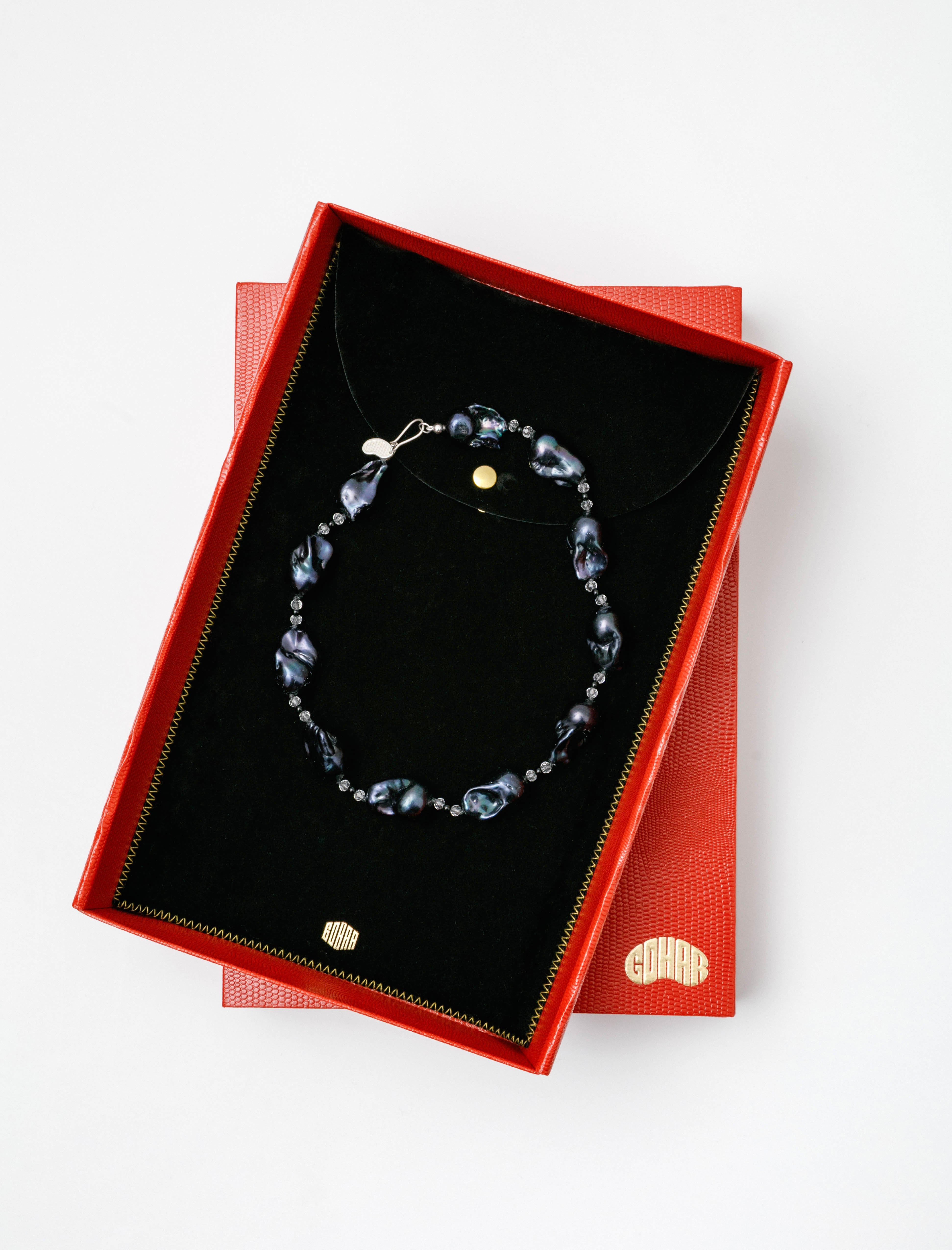 Gohar World Host Necklace Baroque Pearl with Gems