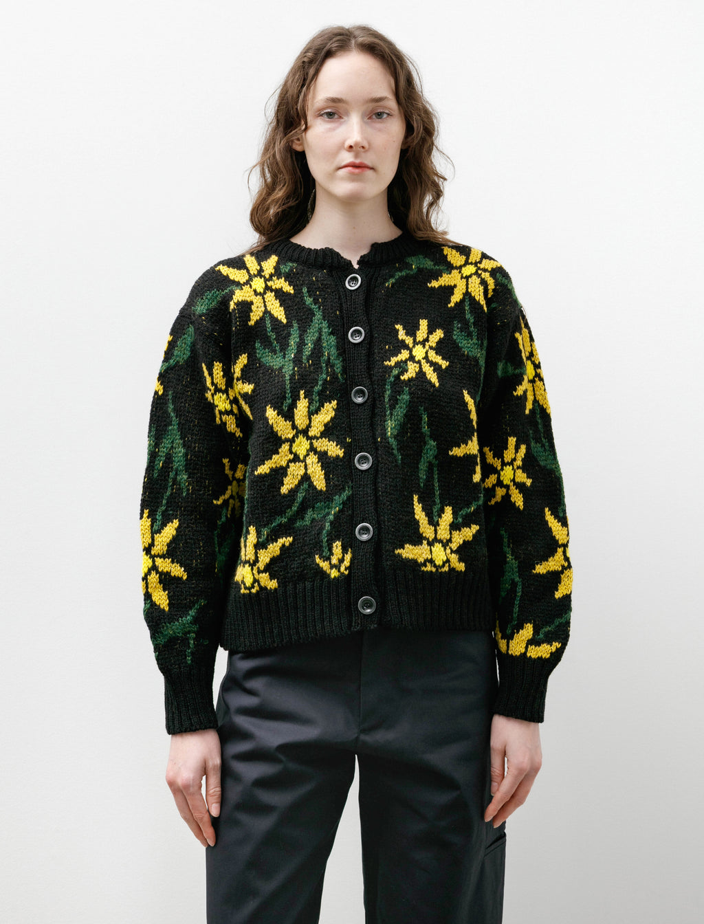 Howlin' Flower Cardigan Black – Neighbour