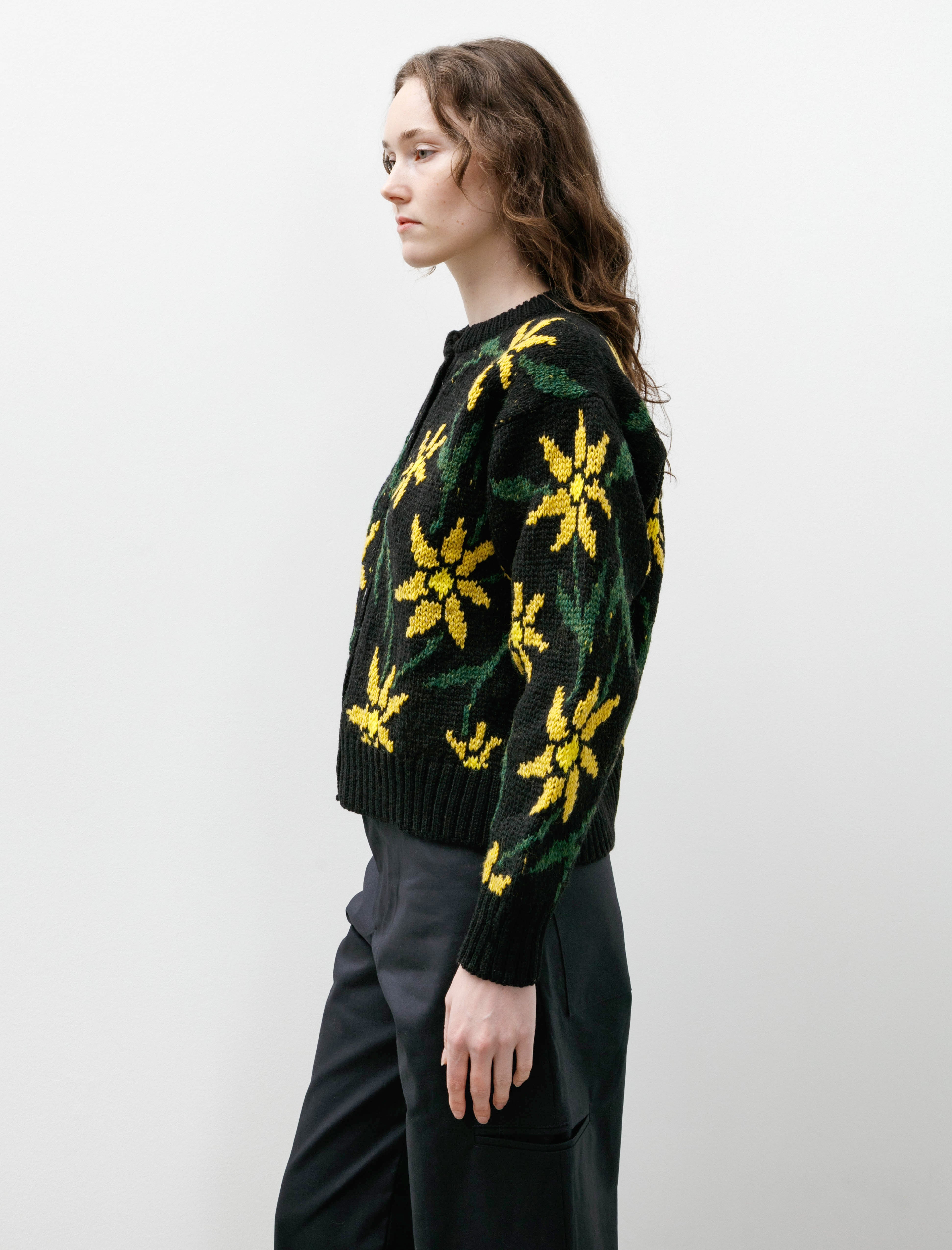Howlin' Flower Cardigan Black