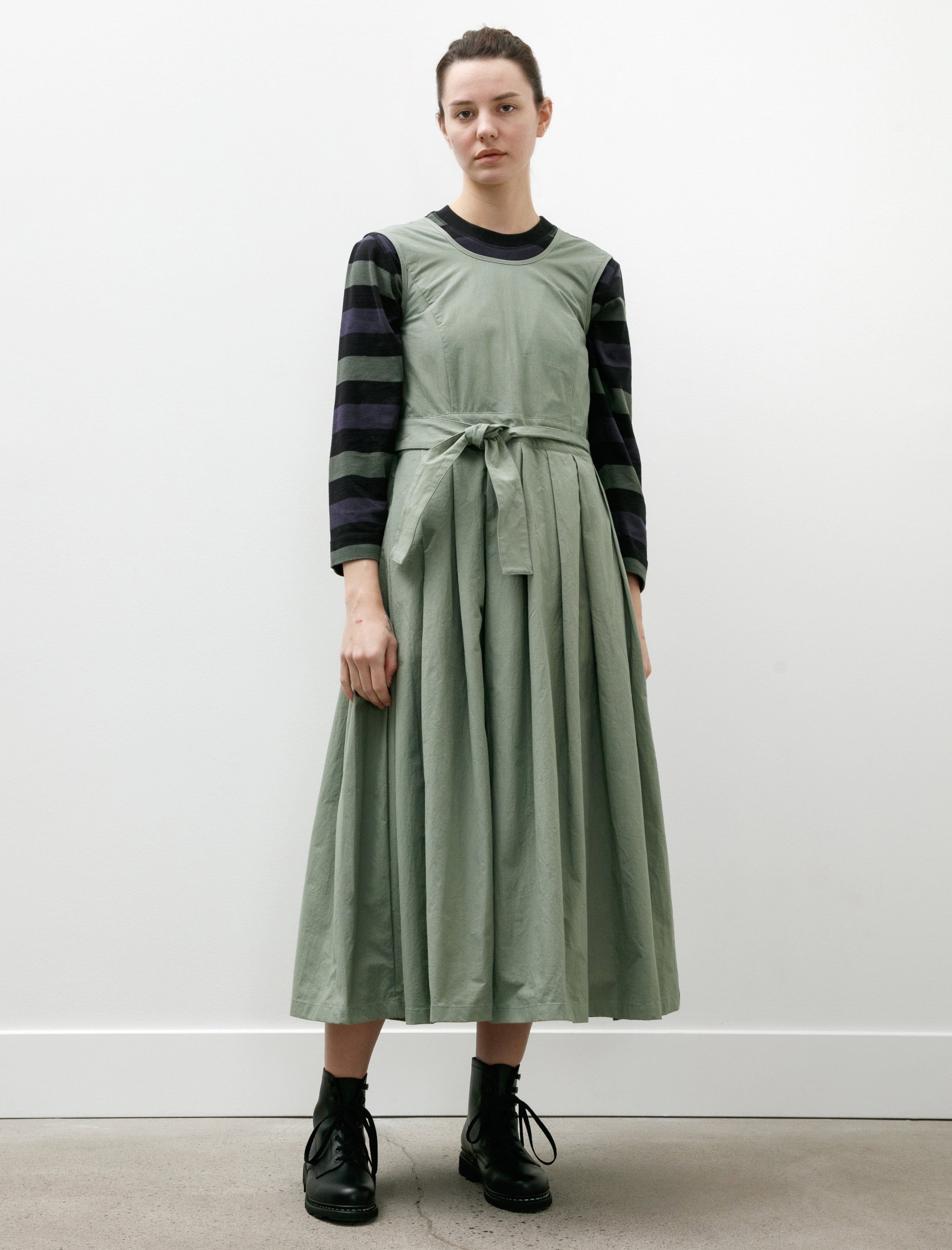 MAN-TLE W-R19 All-8 Korean Apron Dress Gum Weather