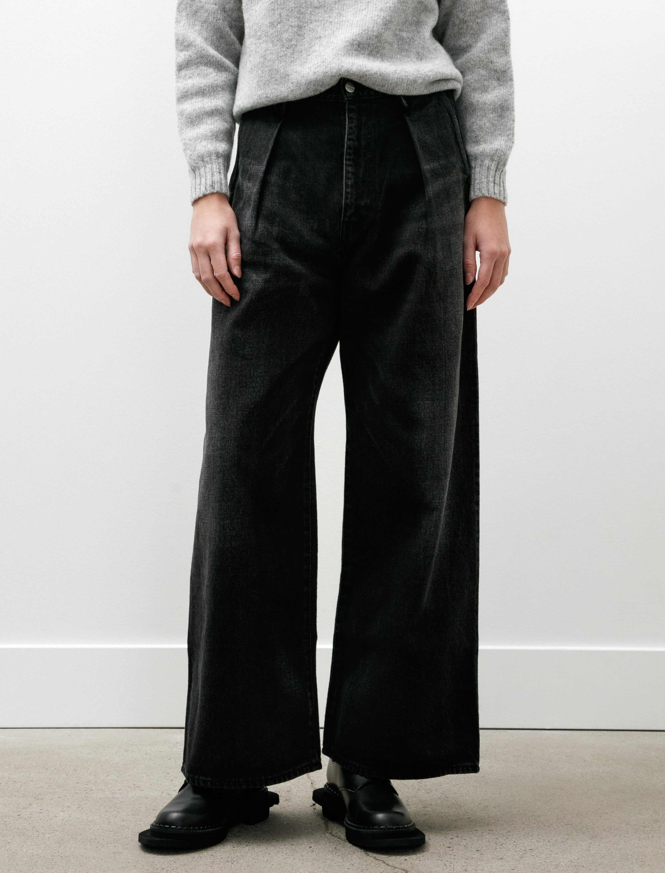 Graphpaper Selvage Denim Two Tuck Wide Pants Black Dark Fade