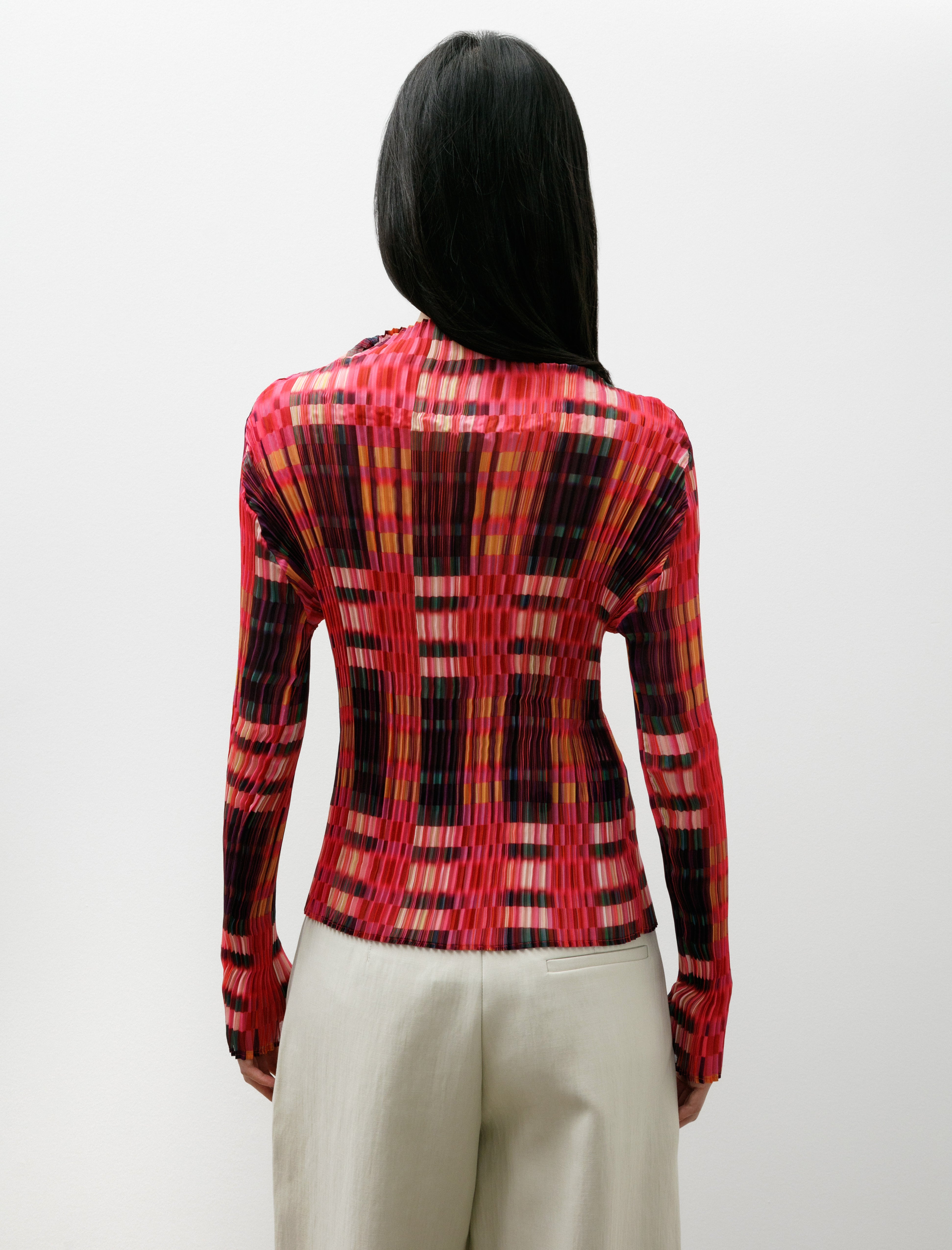 Julia Heuer Lee Top Radomir