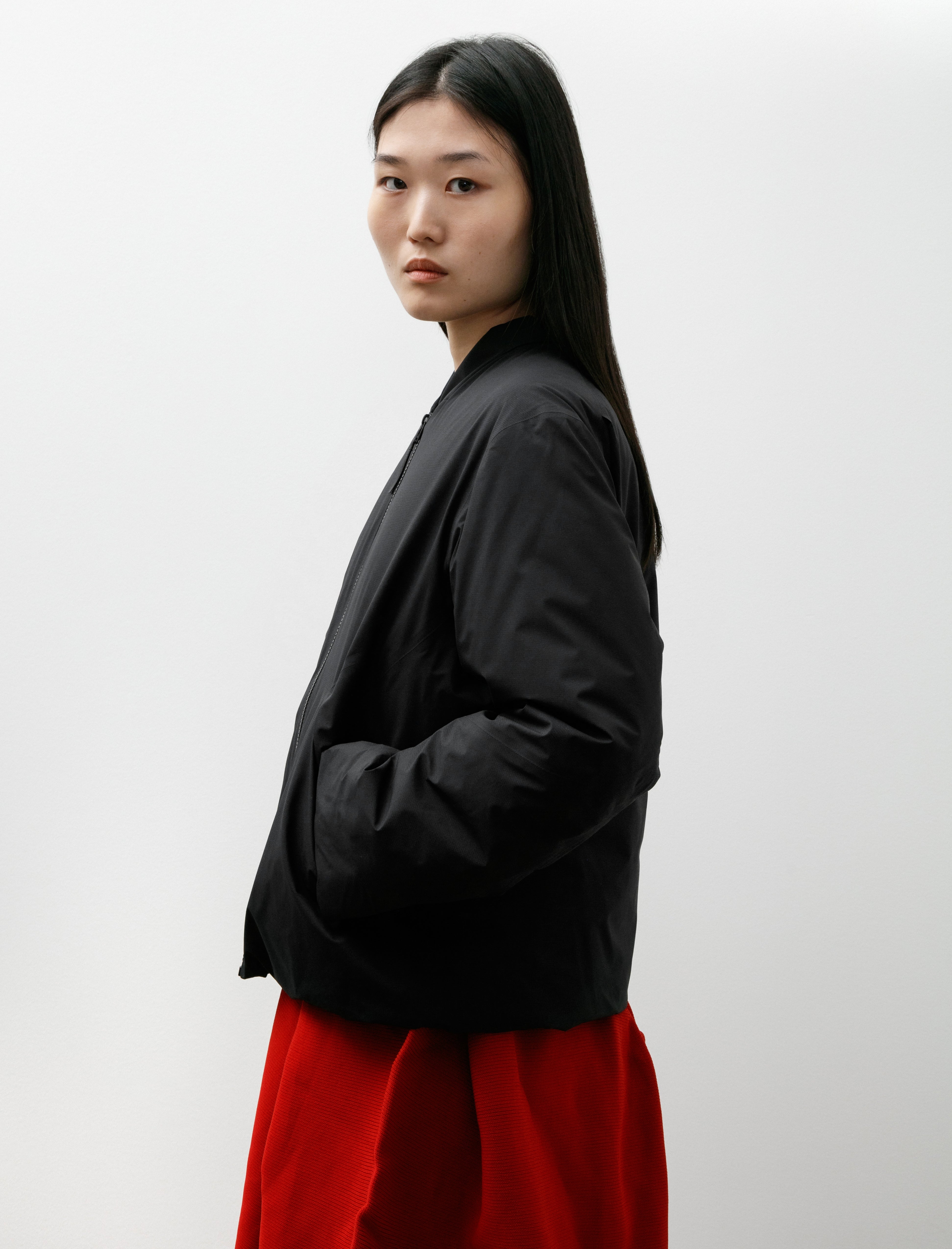 Veilance Decca Down Bomber Black