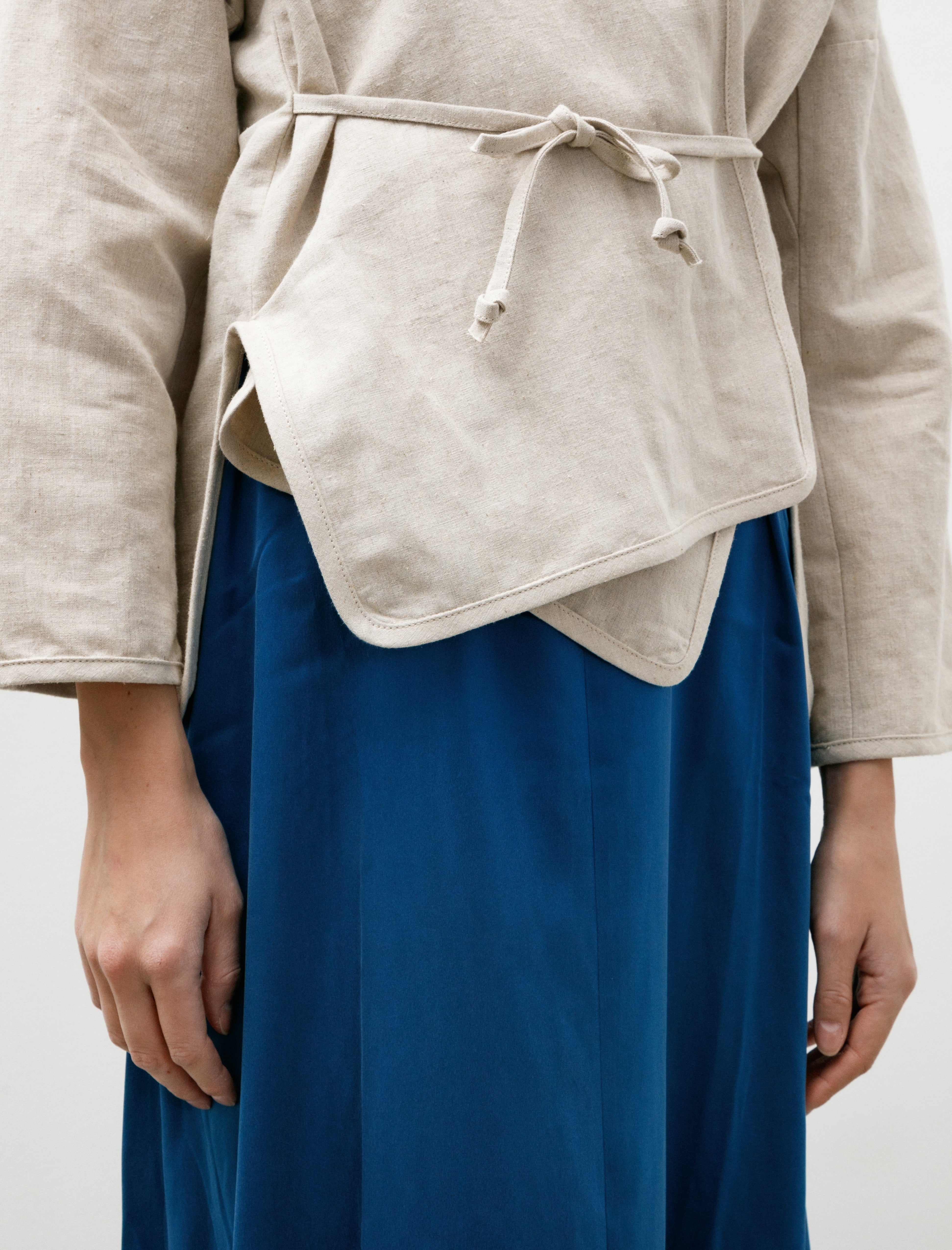 MAN-TLE W-R18 Shirt-7 Cross Cardigan Undyed Bamboo