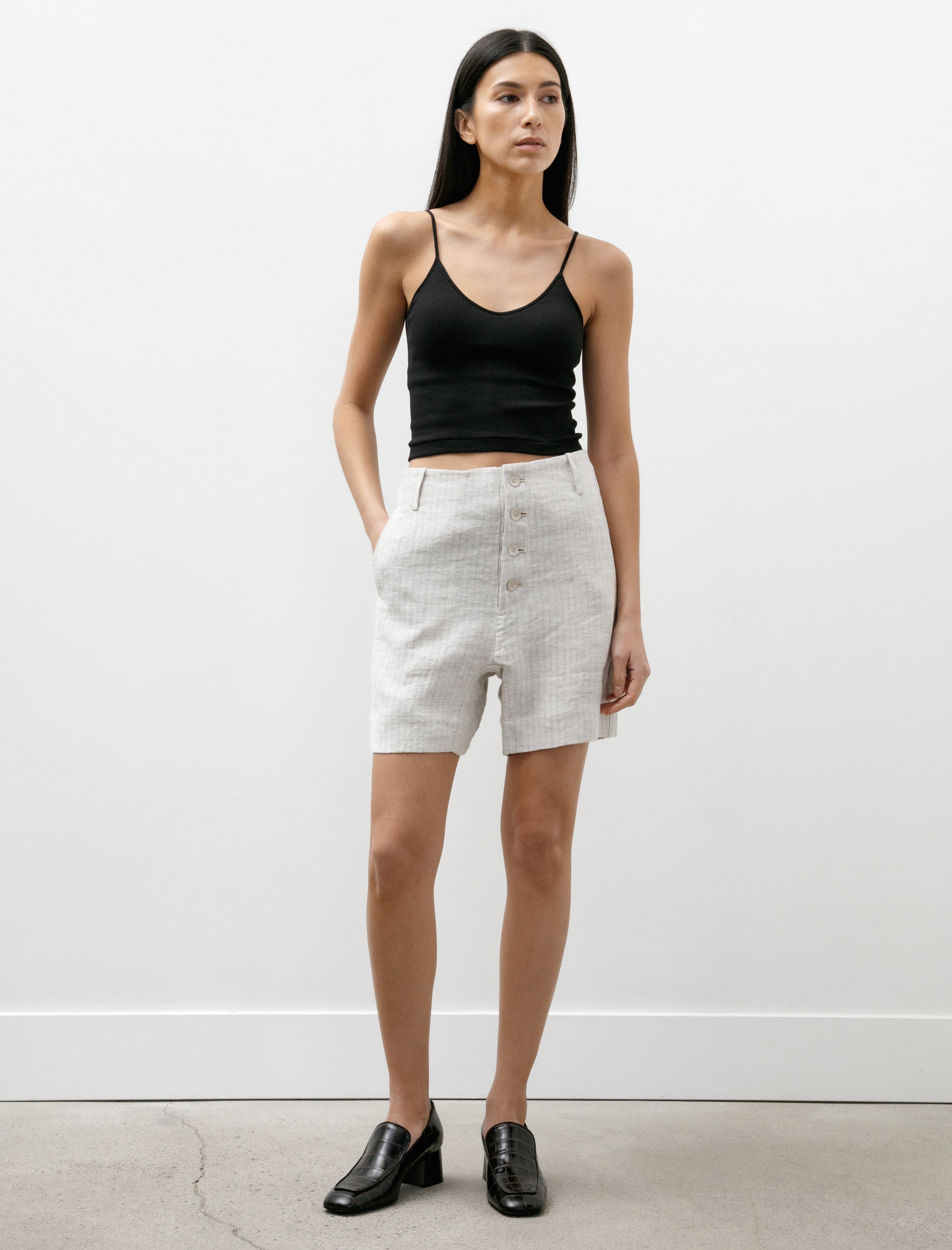 Seventyfive Fishtail Short Oyster