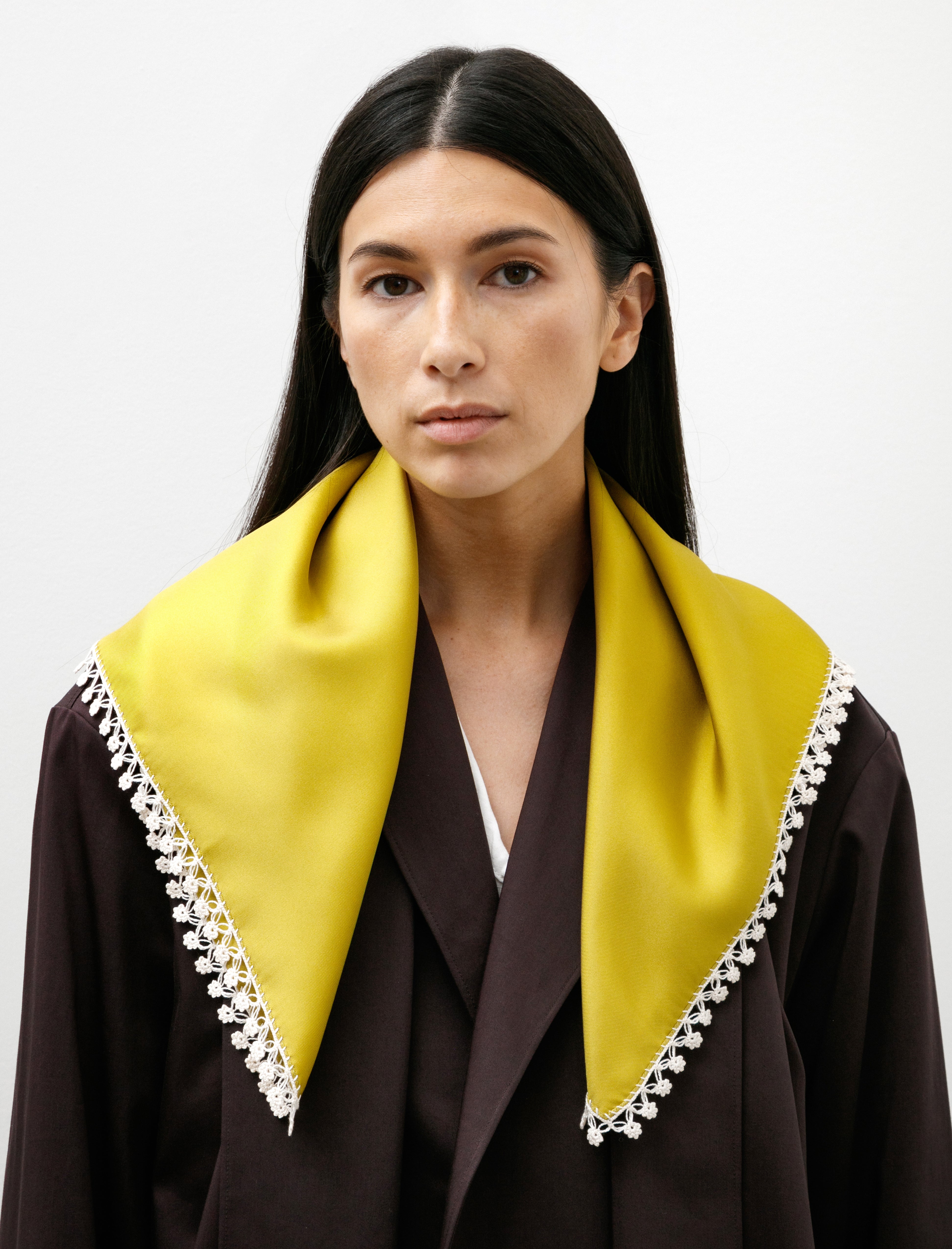 Sera Silk Carré Scarf Oya Embroidery Pistachio/Beige