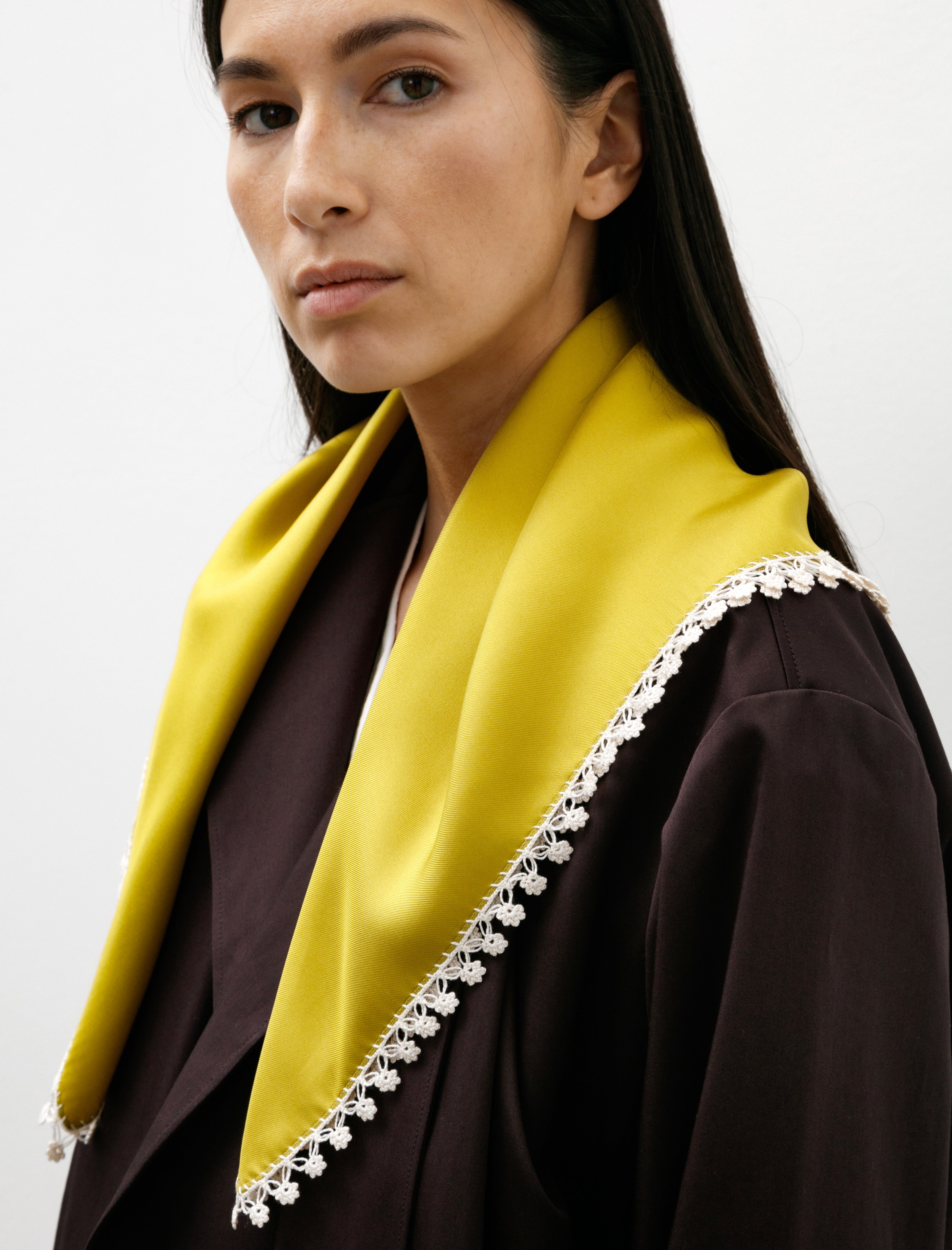 Sera Silk Carré Scarf Oya Embroidery Pistachio/Beige