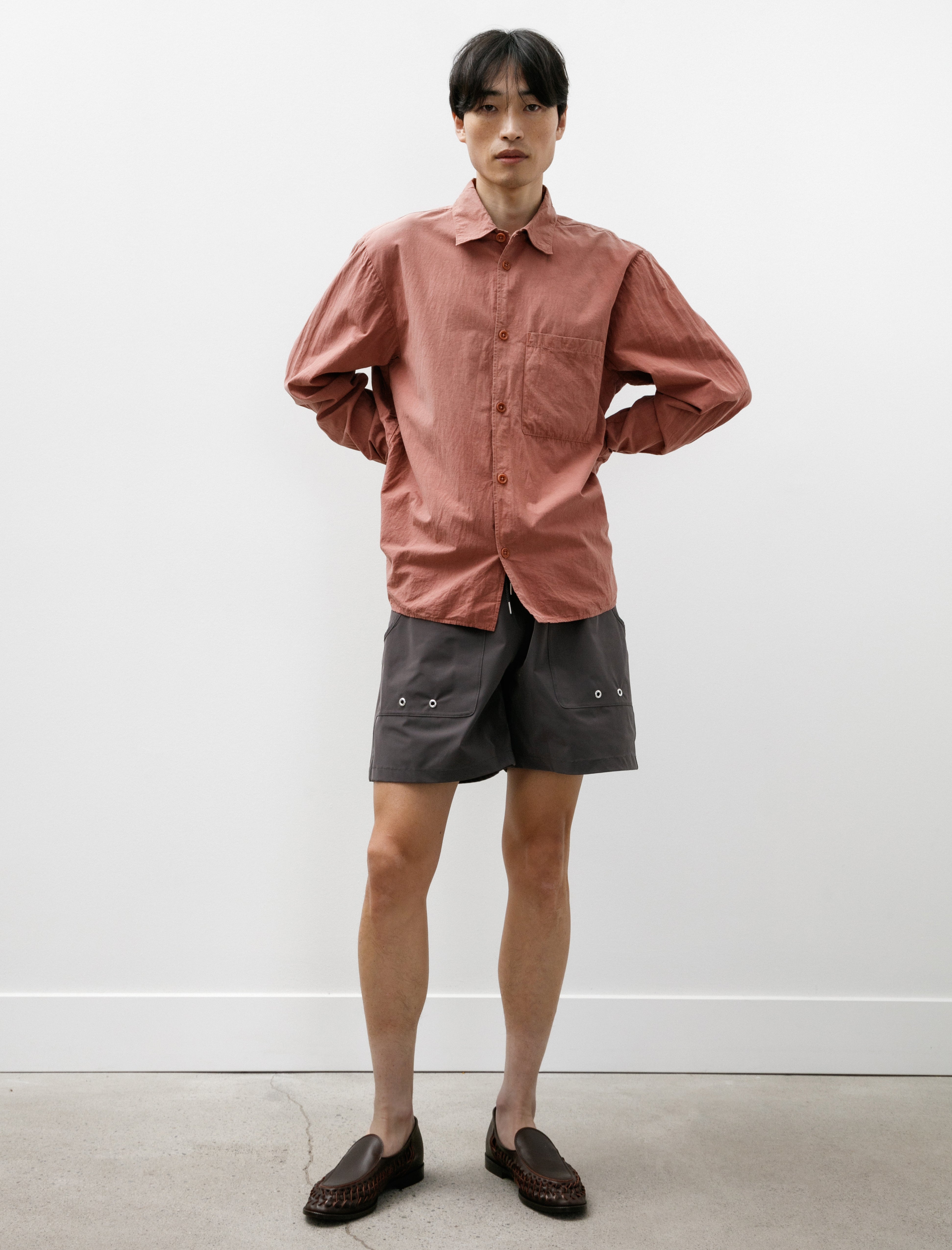 R18 N9 Water Short Grey