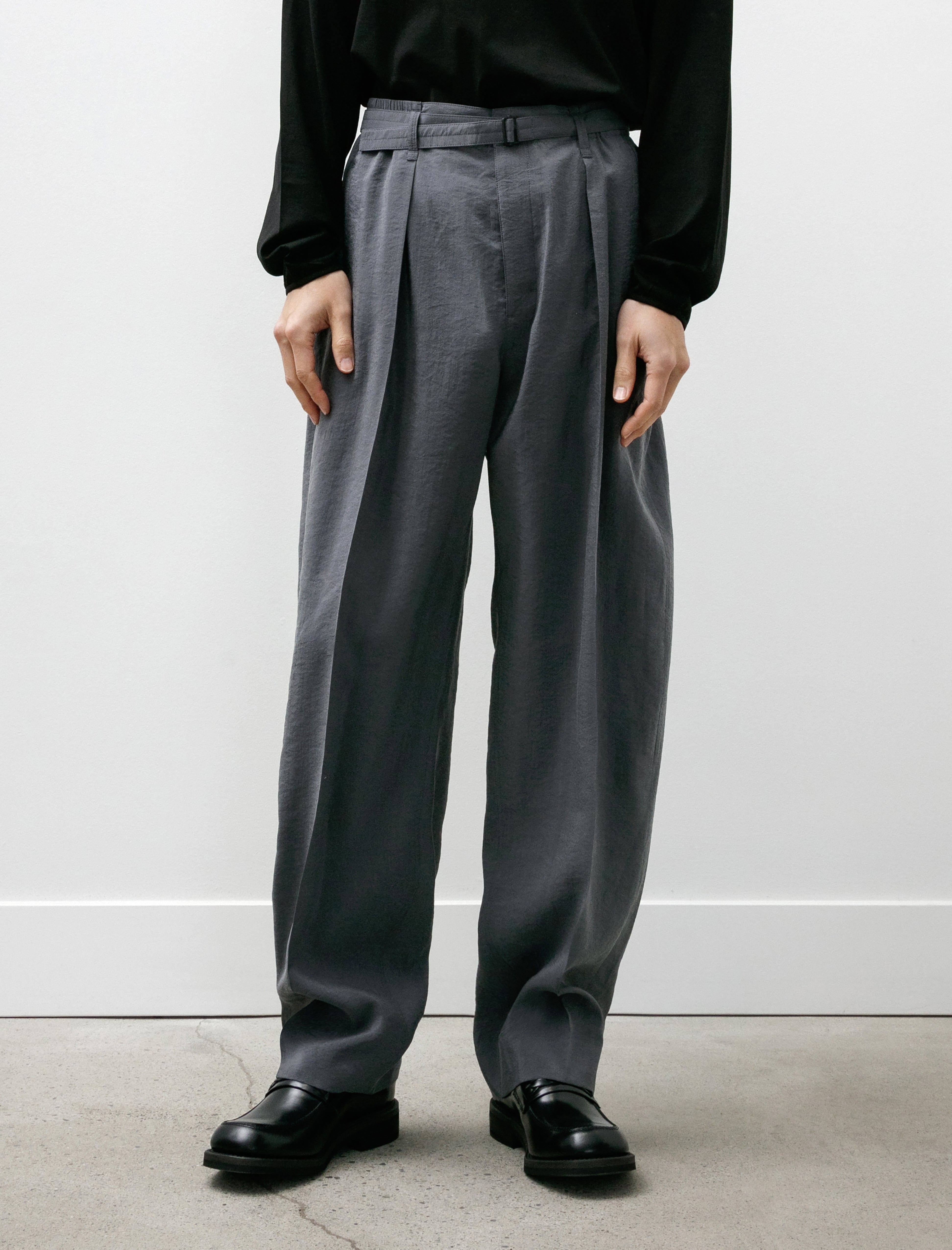 Lemaire Belted Relaxed Pants Asphalt