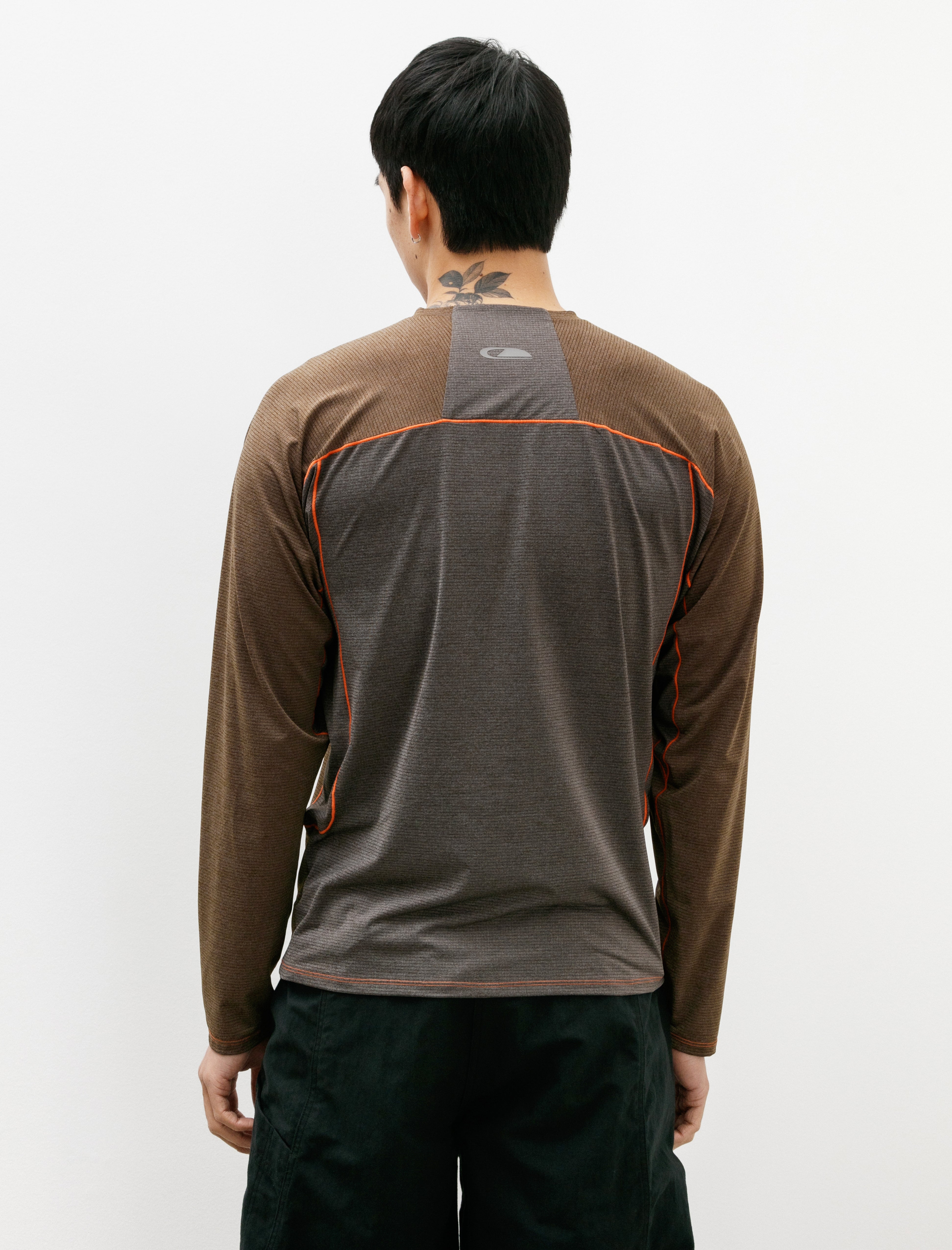 Colin Meredith Oscil LS Tee Pumice