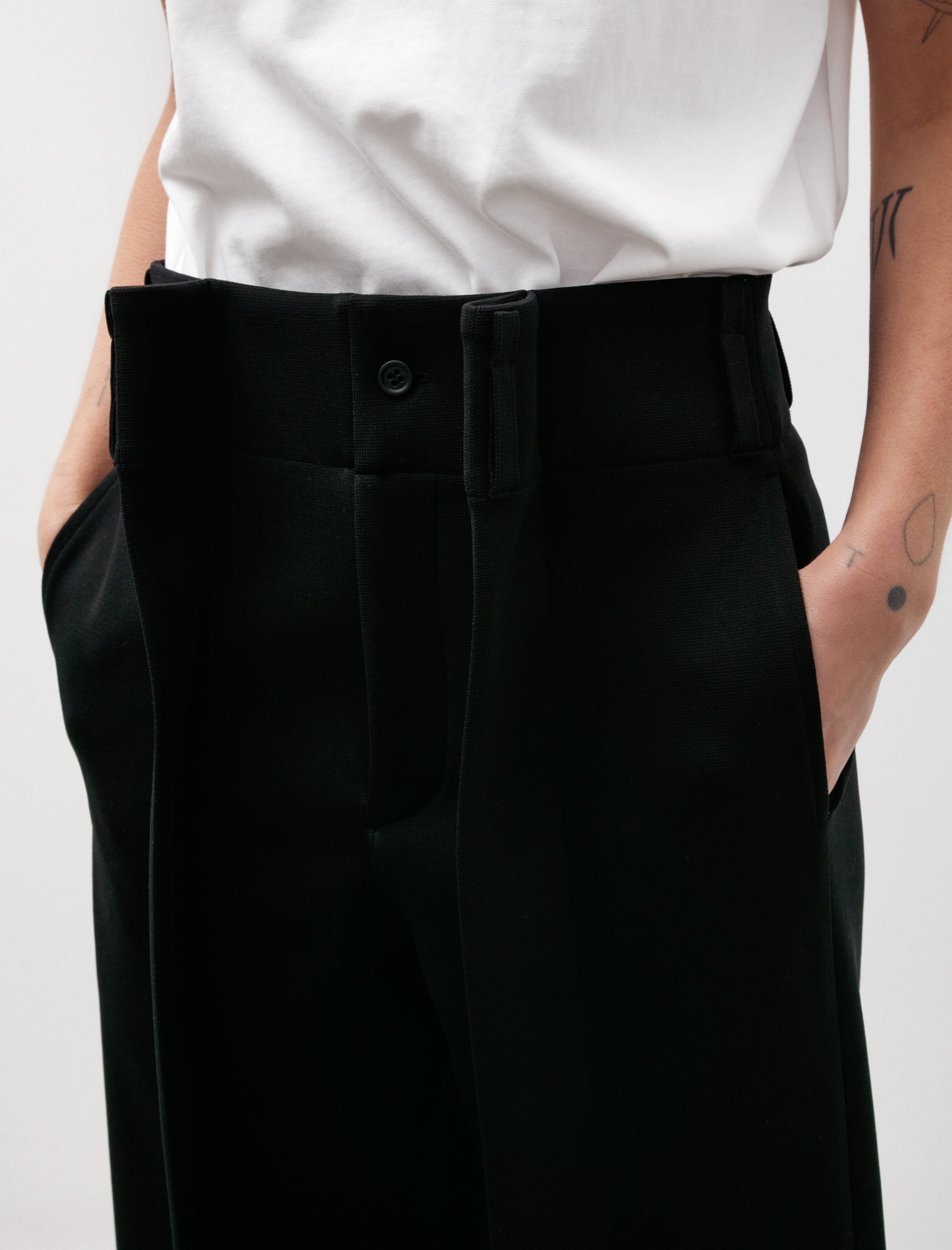 CFCL Milan Crease Wide Straight Pants Black