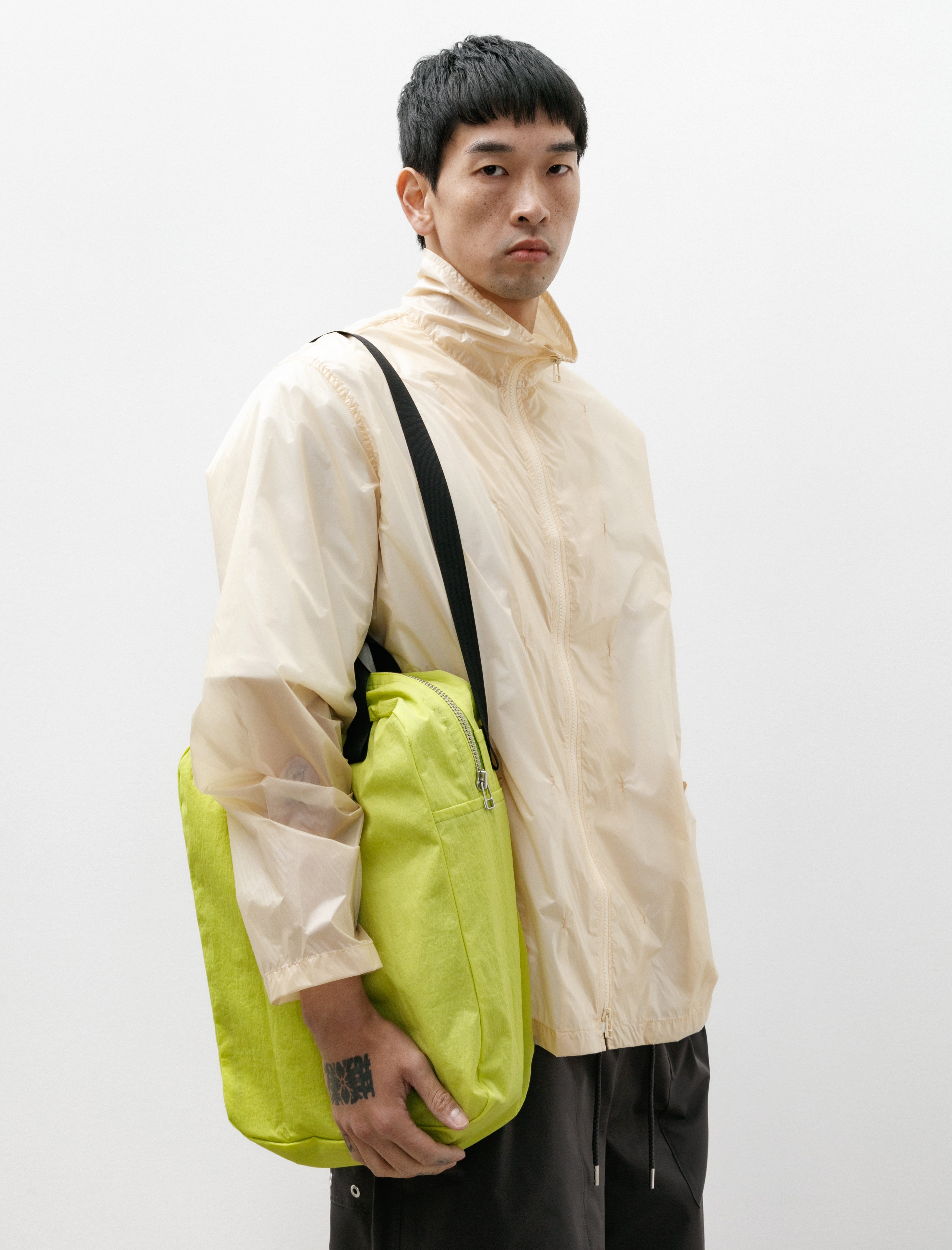 MAN-TLE R18 Bag-0 Zip Tote Green Tanika