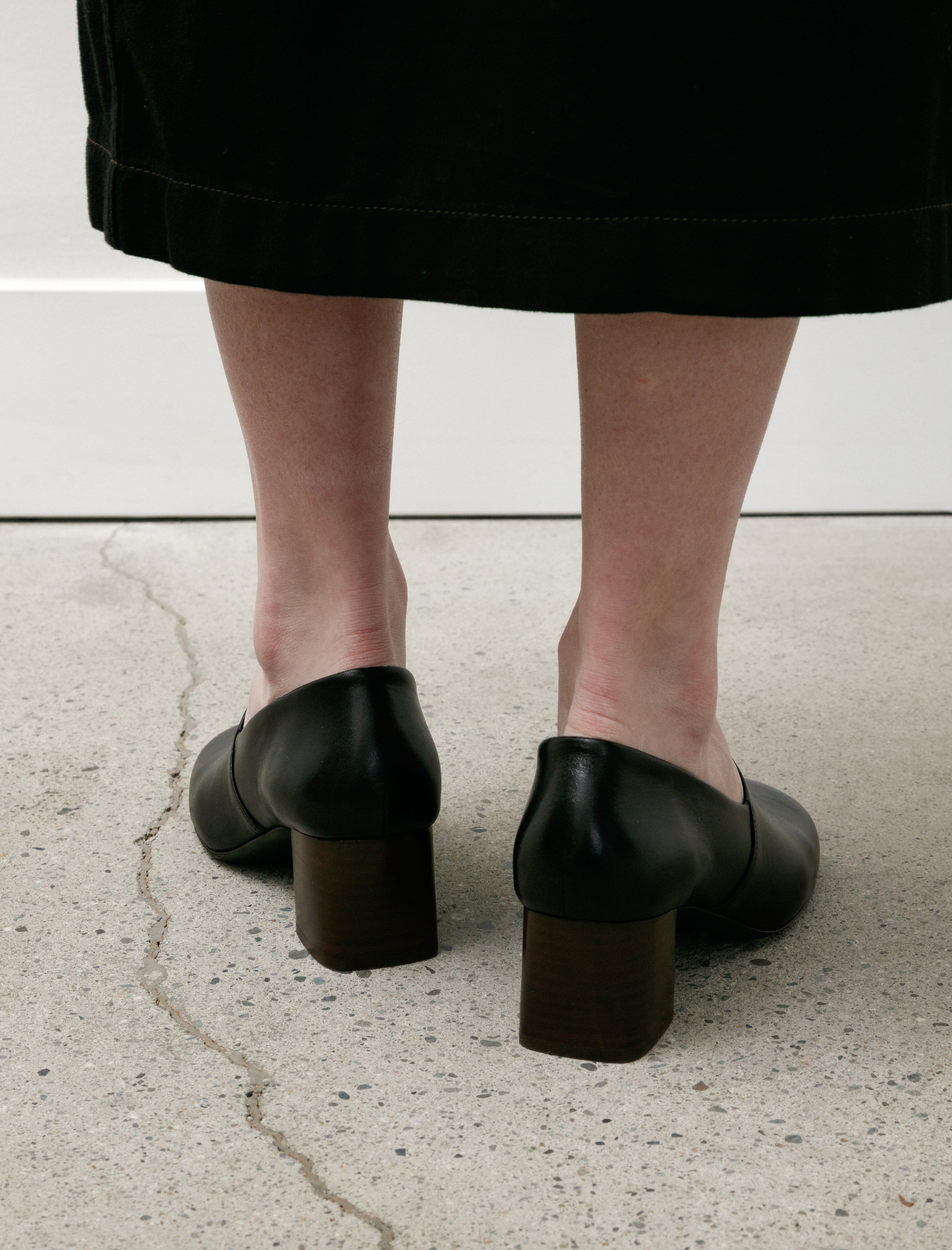 Lemaire Anatomic Pump 55 Black