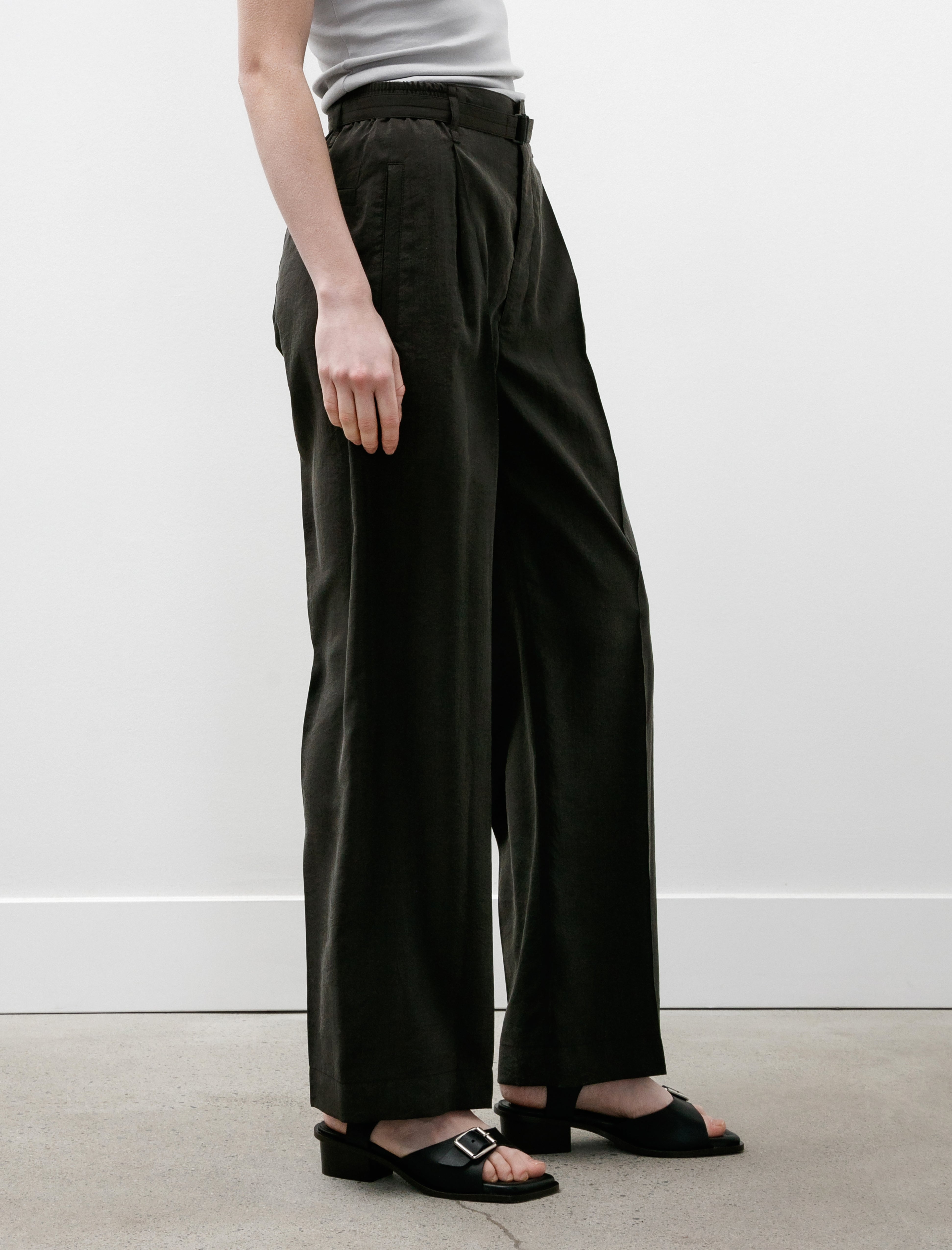 Lemaire Belted Relaxed Pants Dark Espresso