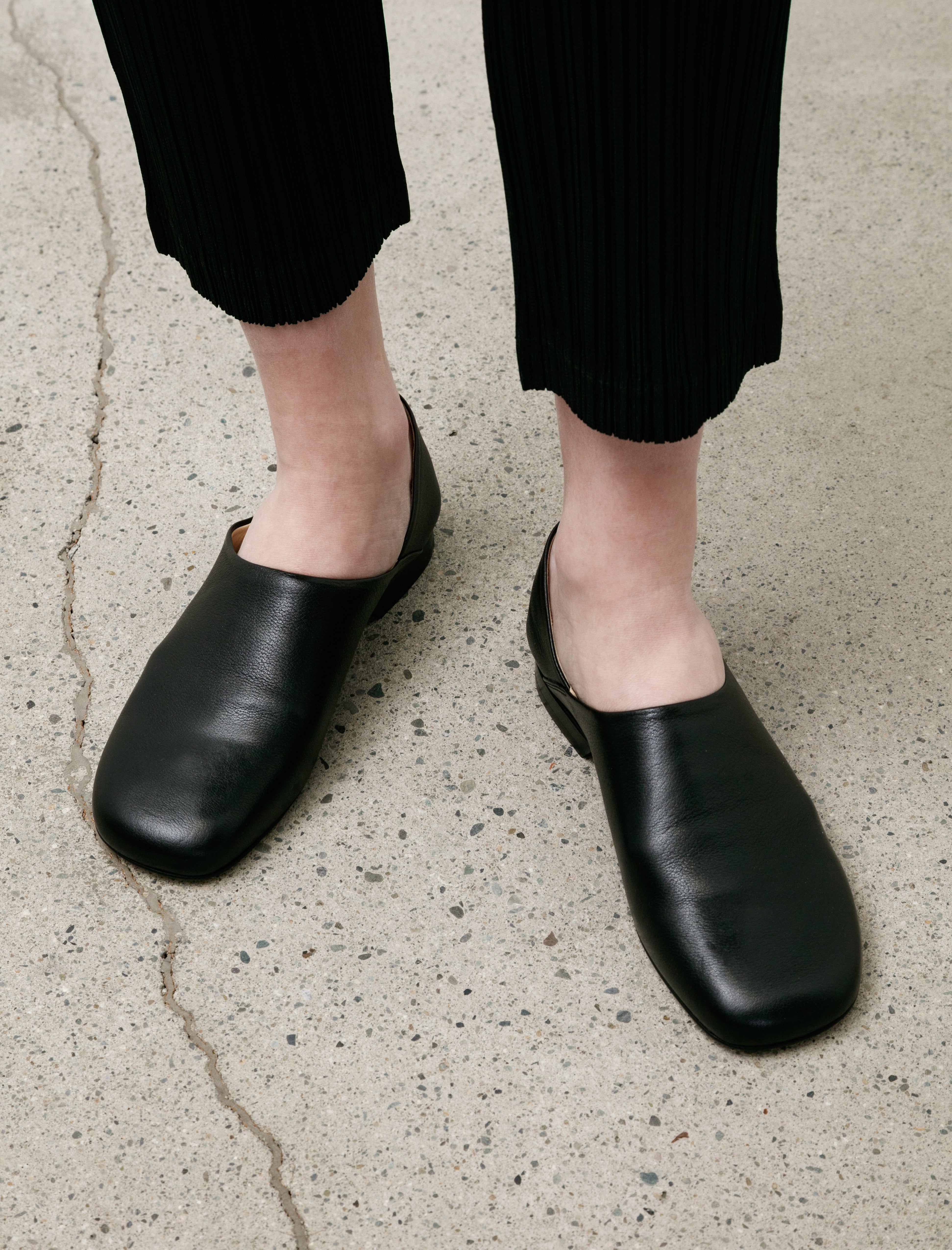 Lemaire Slippers Black