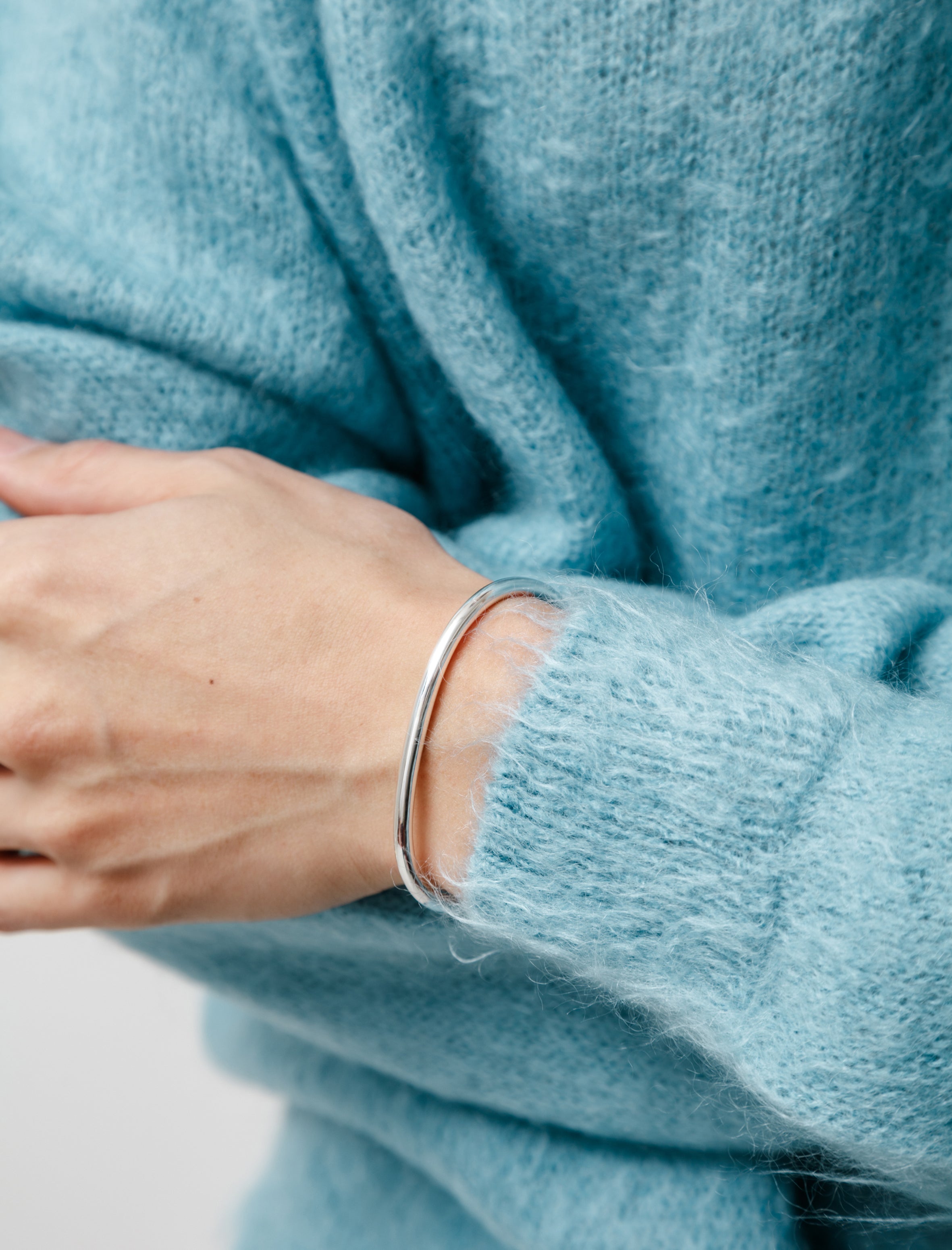 All Blues Snake Bracelet Thin Polished Silver