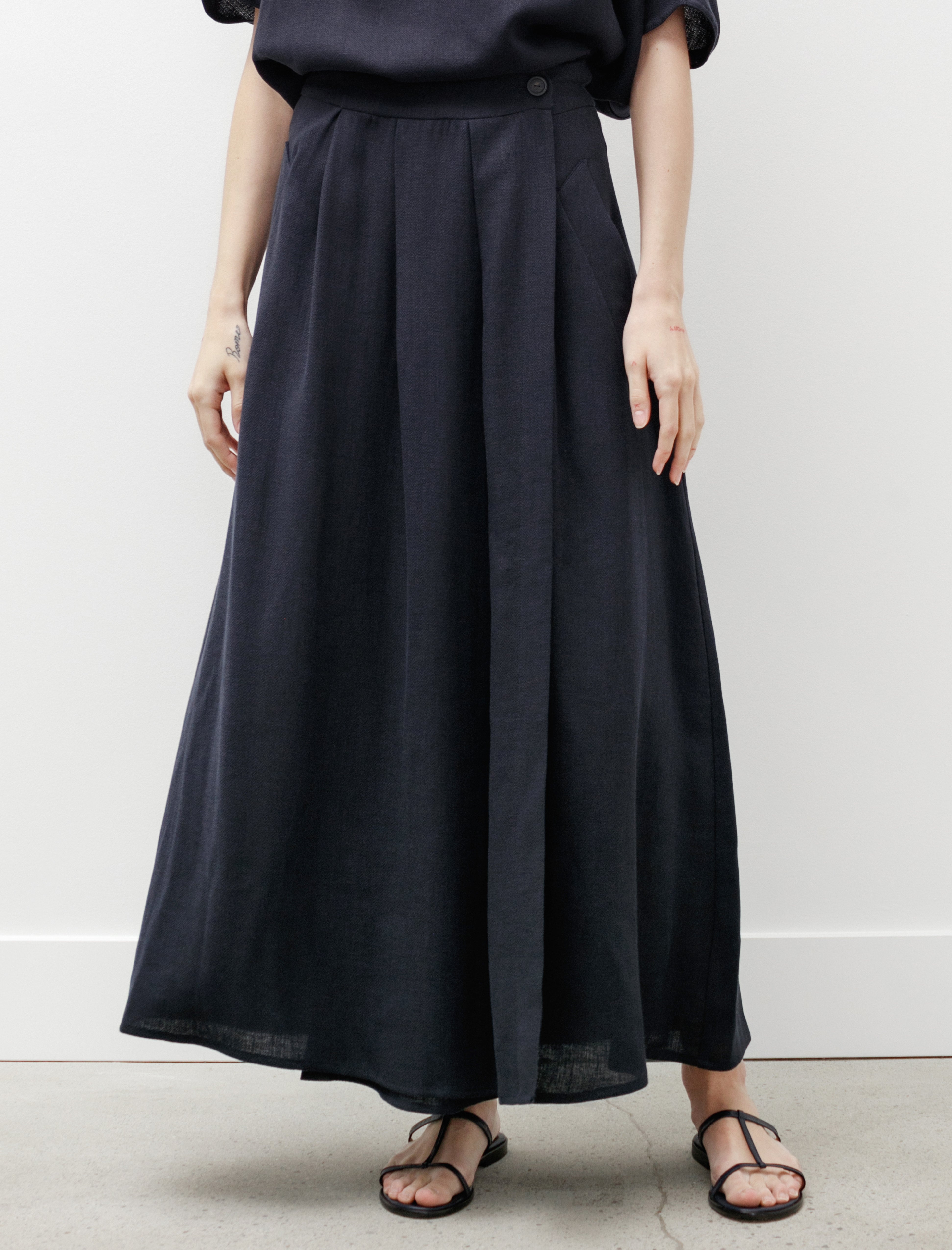 Dusan Long Skirt Linen Navy