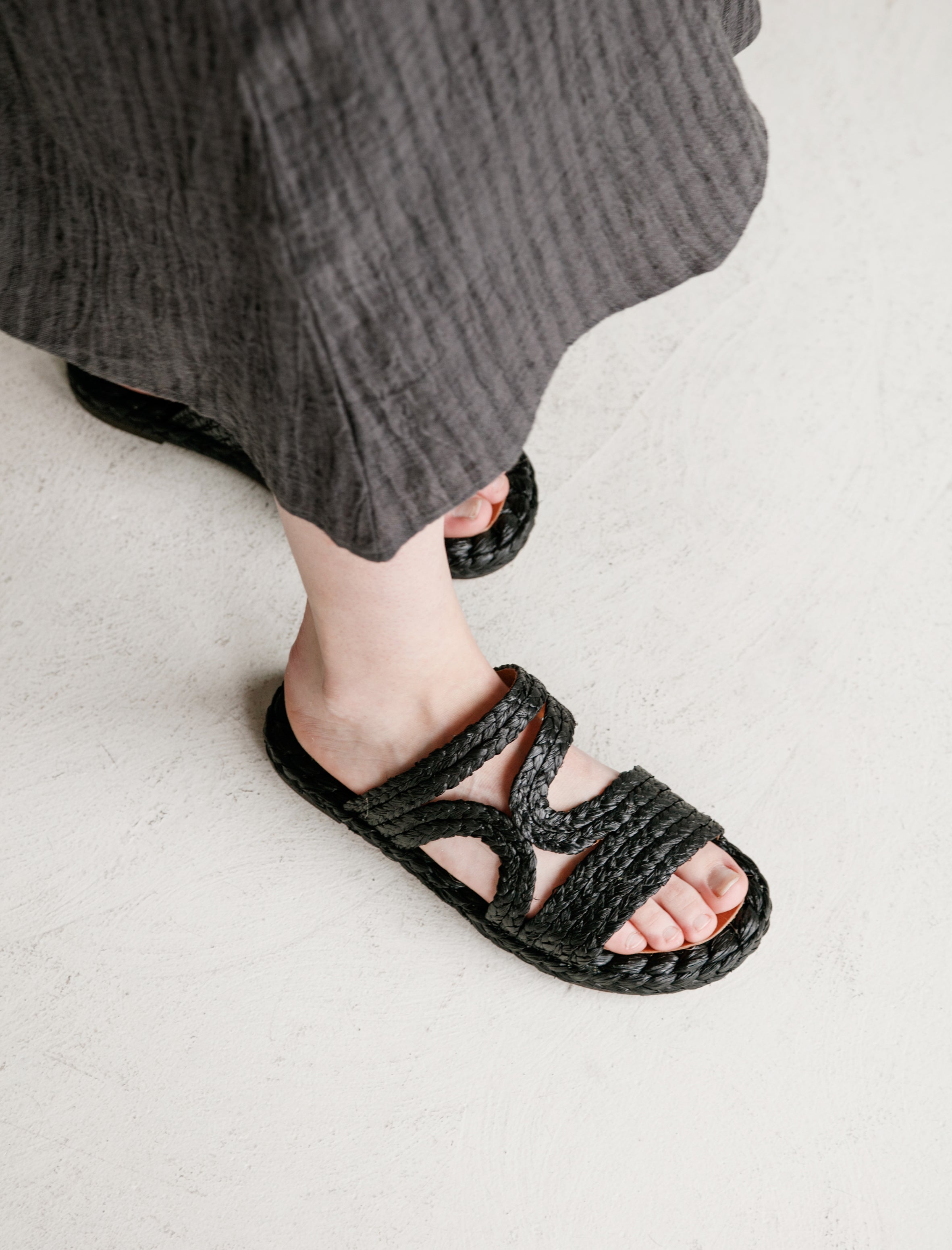Clergerie Aura Raffia Sandal Black