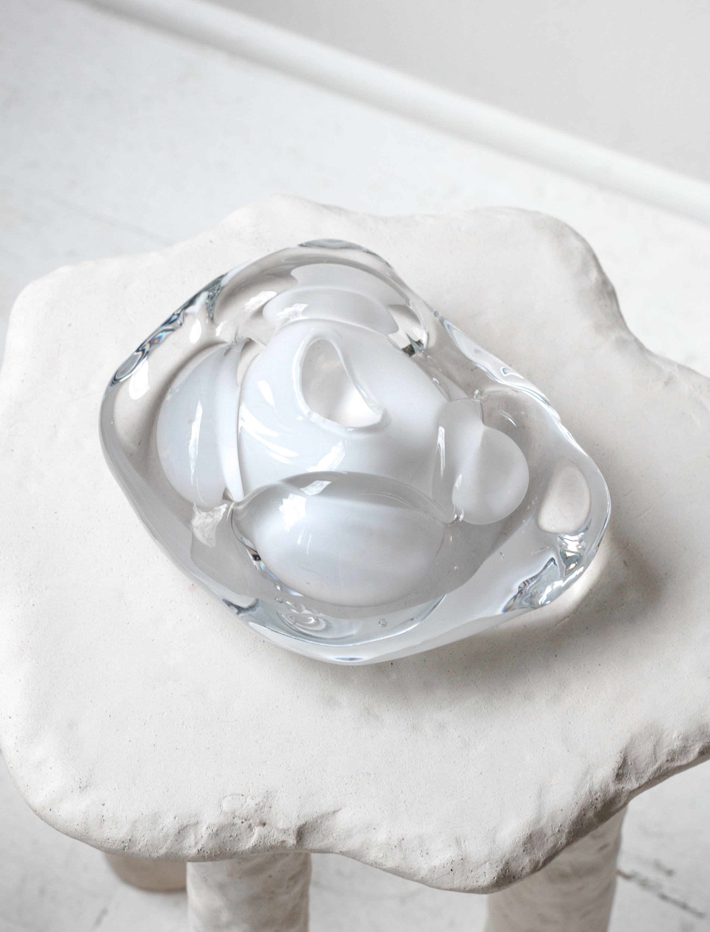 Lusia Glass Cluster Vessel Cloud White